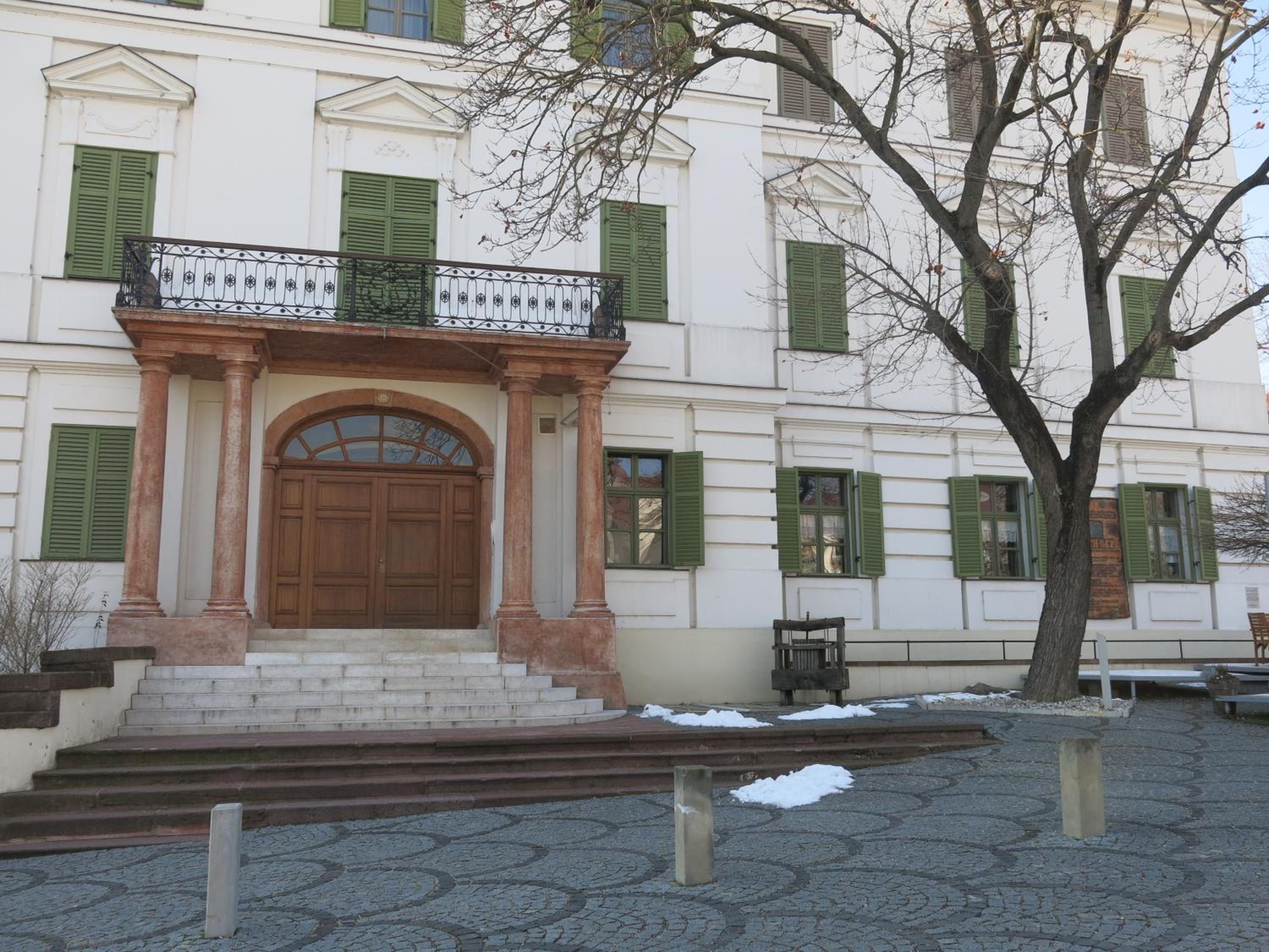 Horvath Villa Apartman Aliz view 5