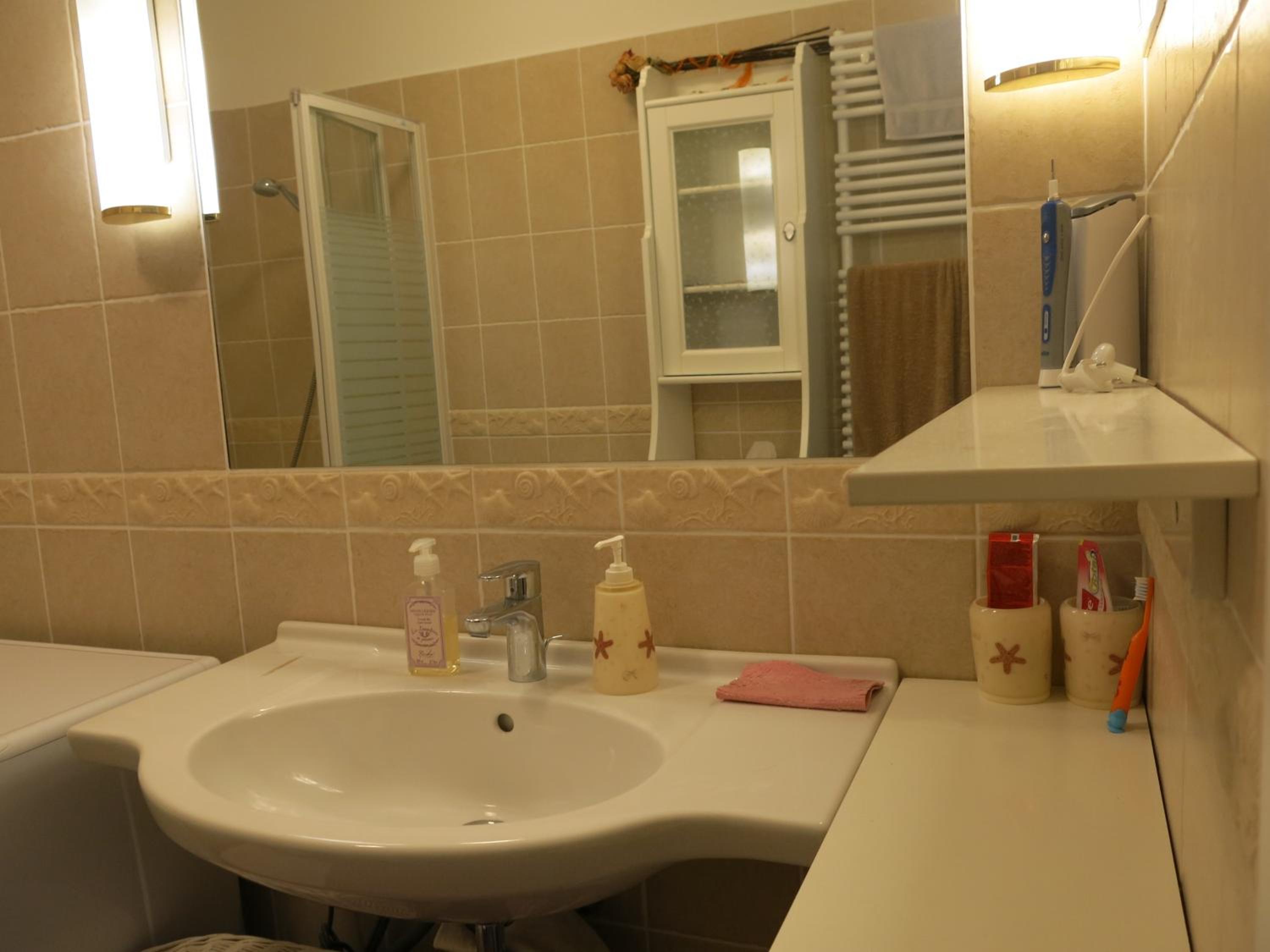 Photo 30