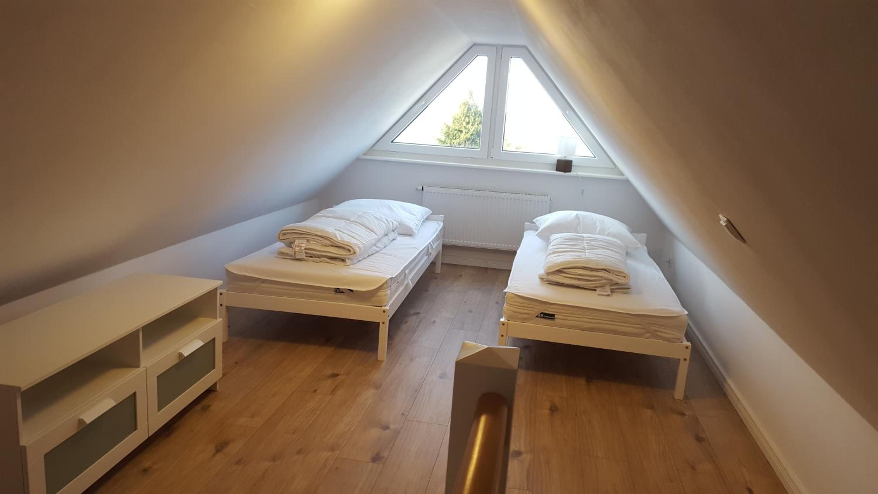 Ferienhäuser Hühnergott und Kranichnest, Sauna, Kamin und Garten