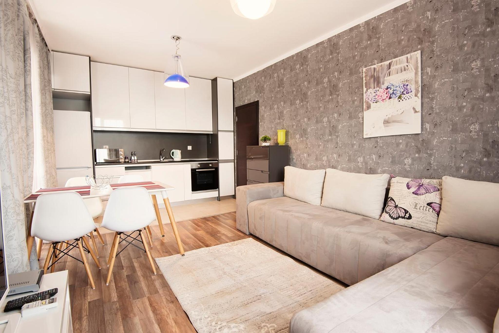 Green Paradise Deluxe Apartments