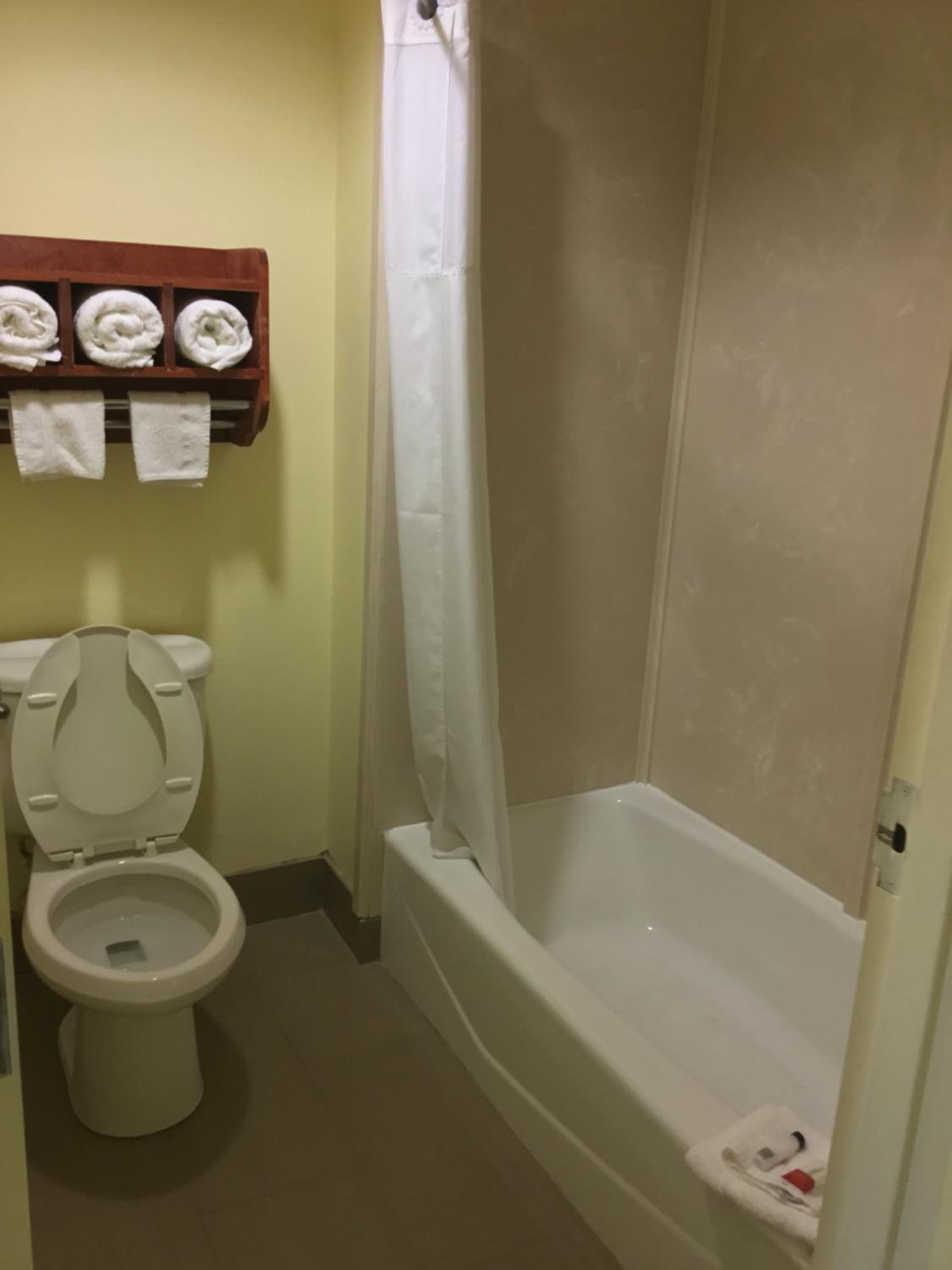 Super 8 by Wyndham Fairfield Tx