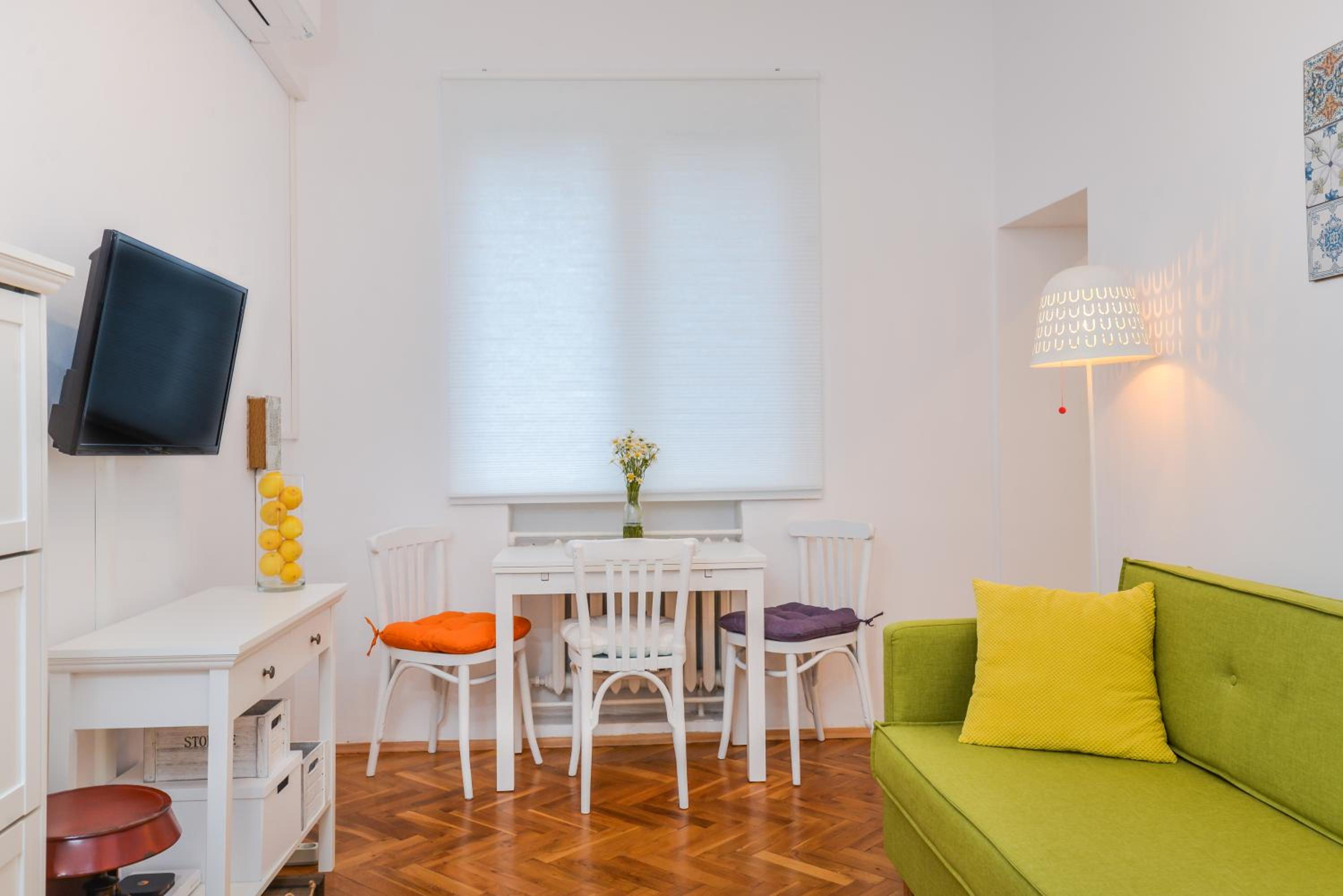 The Charming Home - One Bedroom TOP Central Apartment by Flat Mаnager view 2