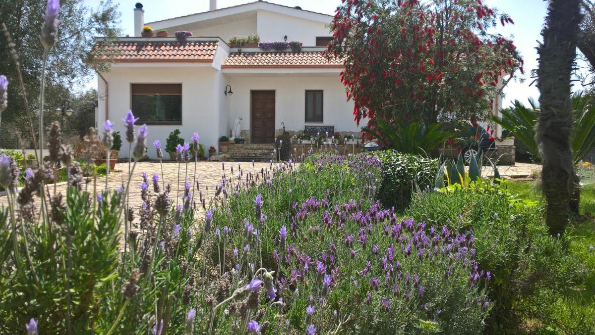 Le more Holiday Home