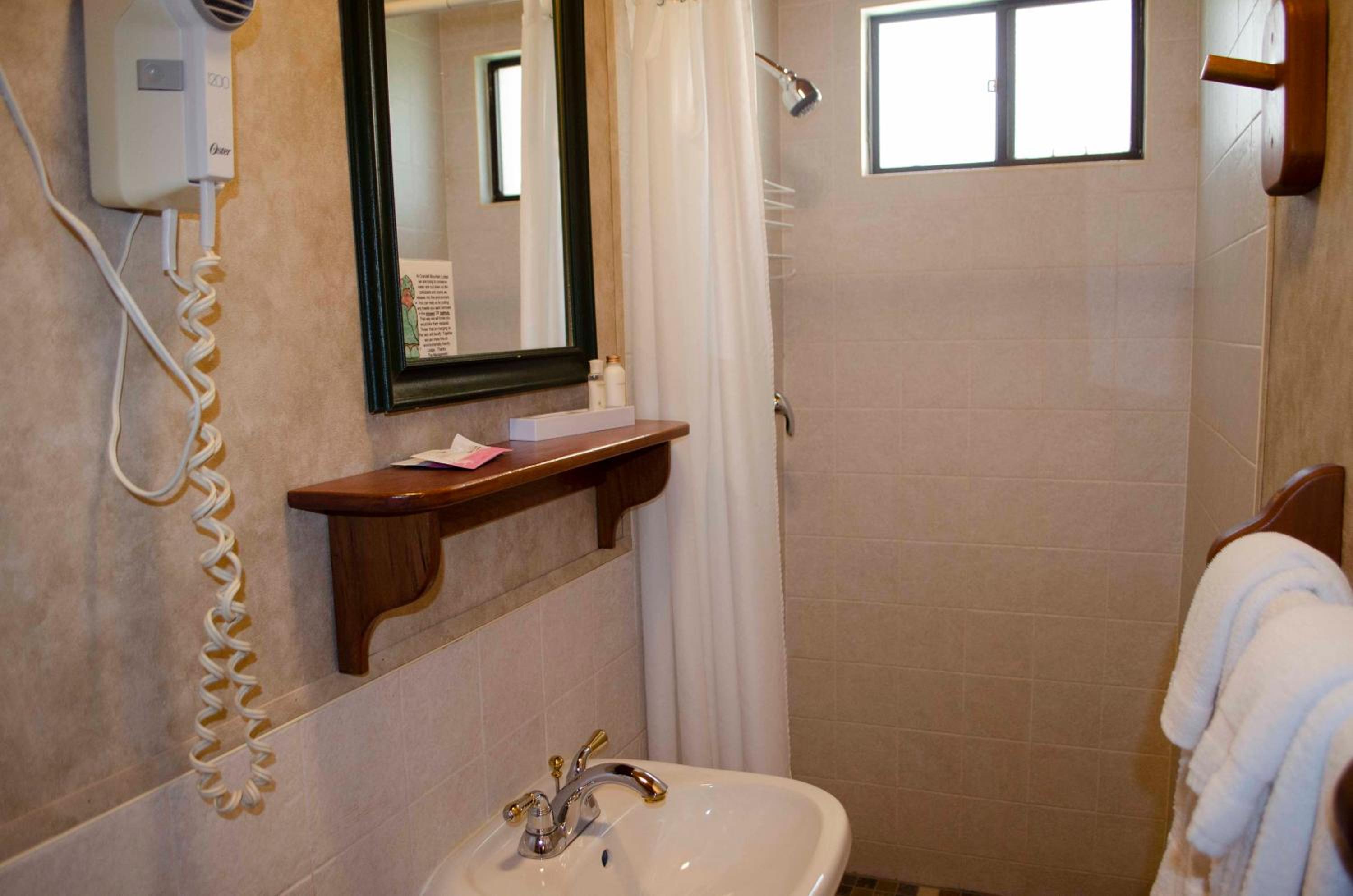 Crandell Mountain Lodge