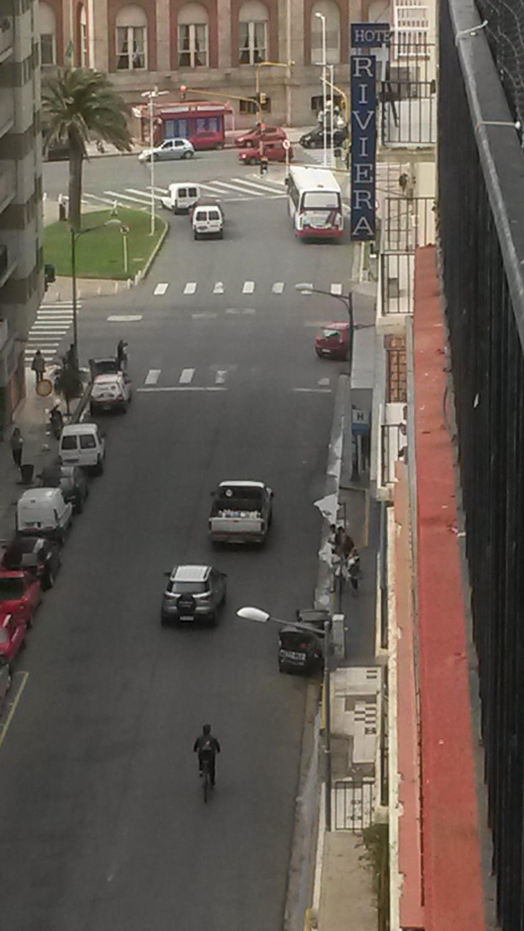 Ana Dpto- SE RESERVA CON SEÑA INMEDIATA- Pleno centro- Solo para residentes en Argentina