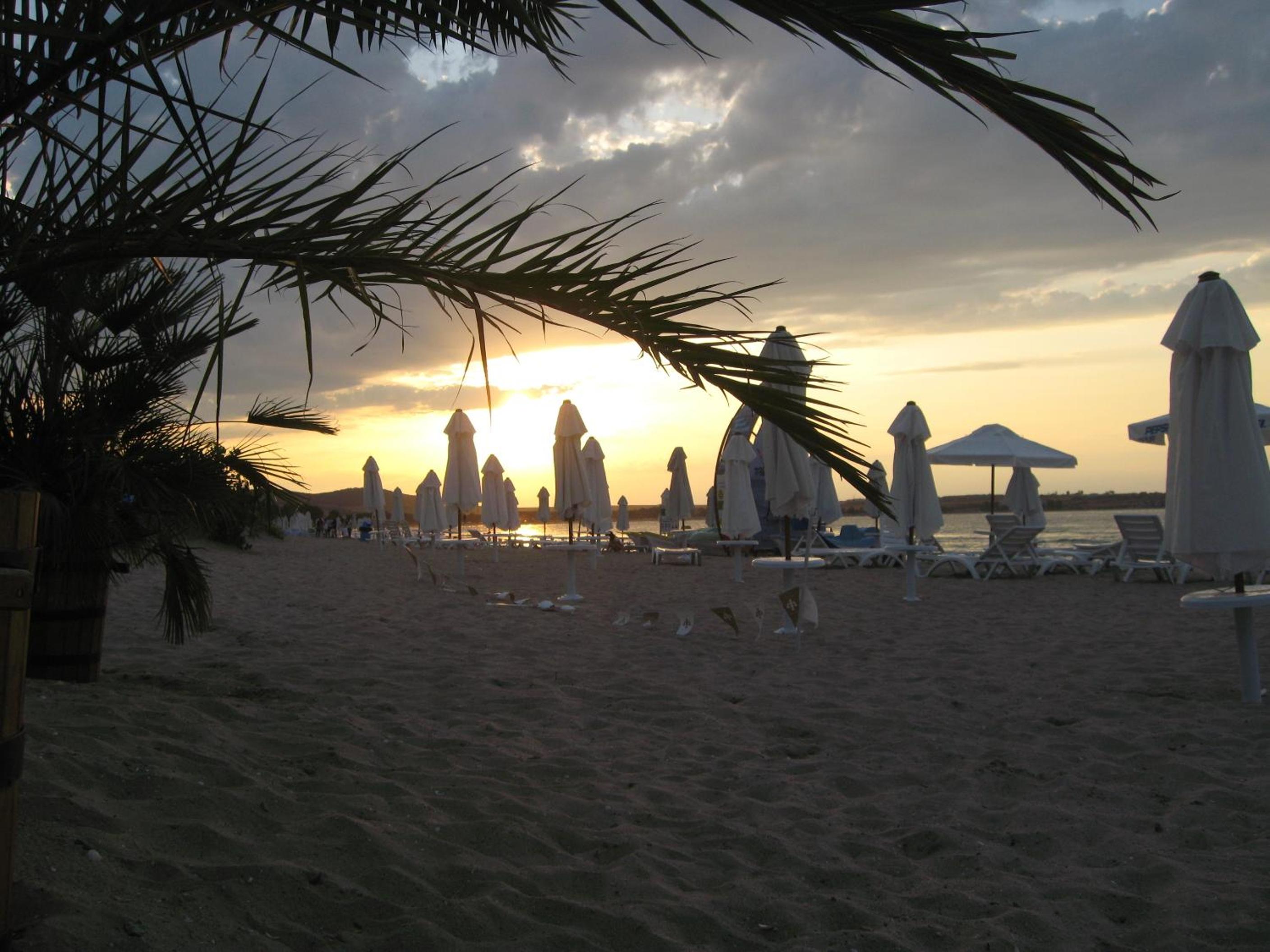 Laguna Beach Resort & Spa