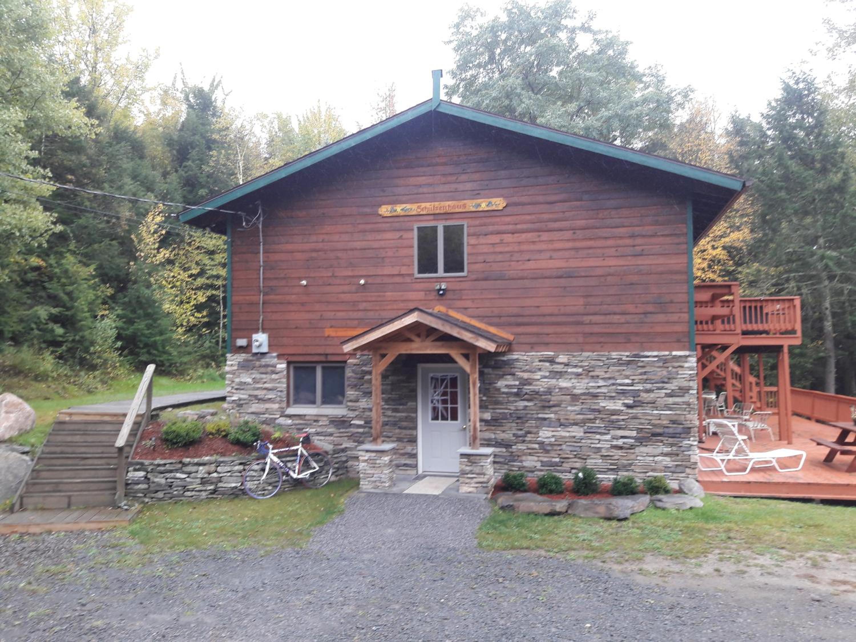 Katskill Chalet Renovated with Endless View view 3