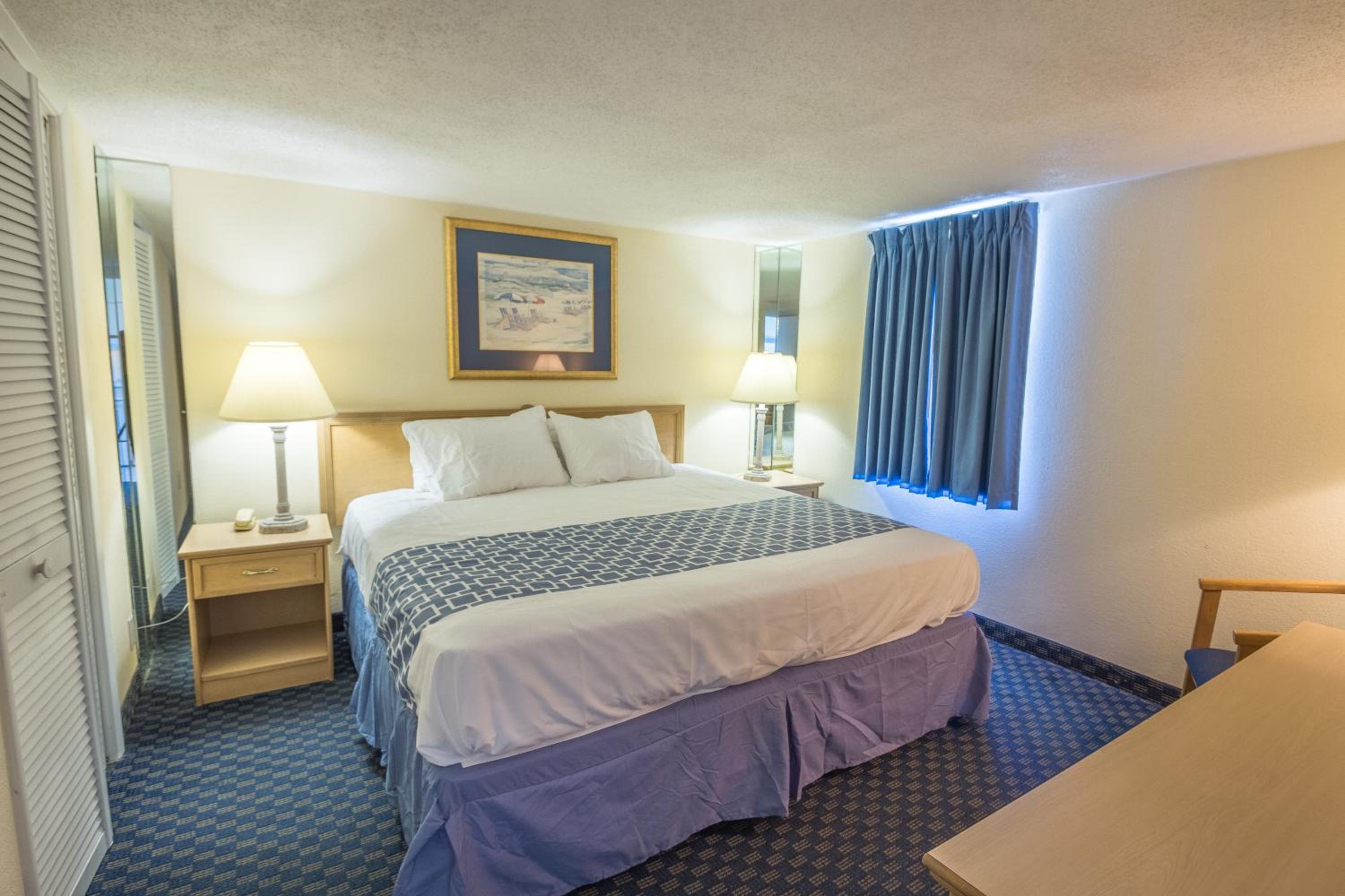 Yachtsman Oceanfront Resort