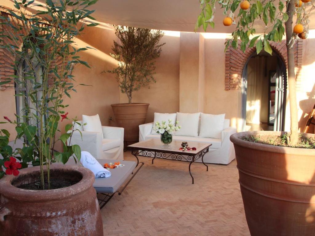 Palais Lona view 4