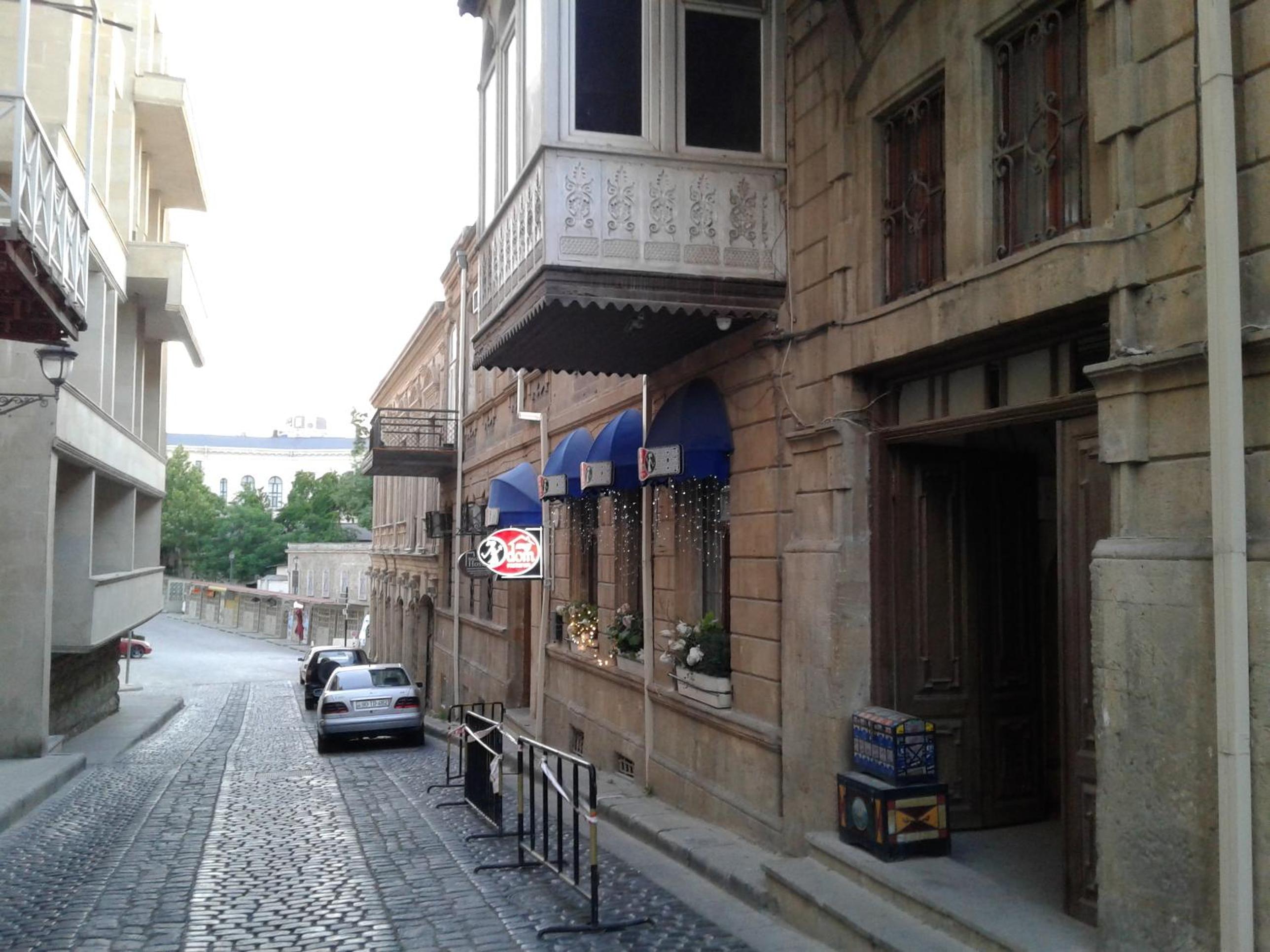 Apartment in Old Town Baku view 5