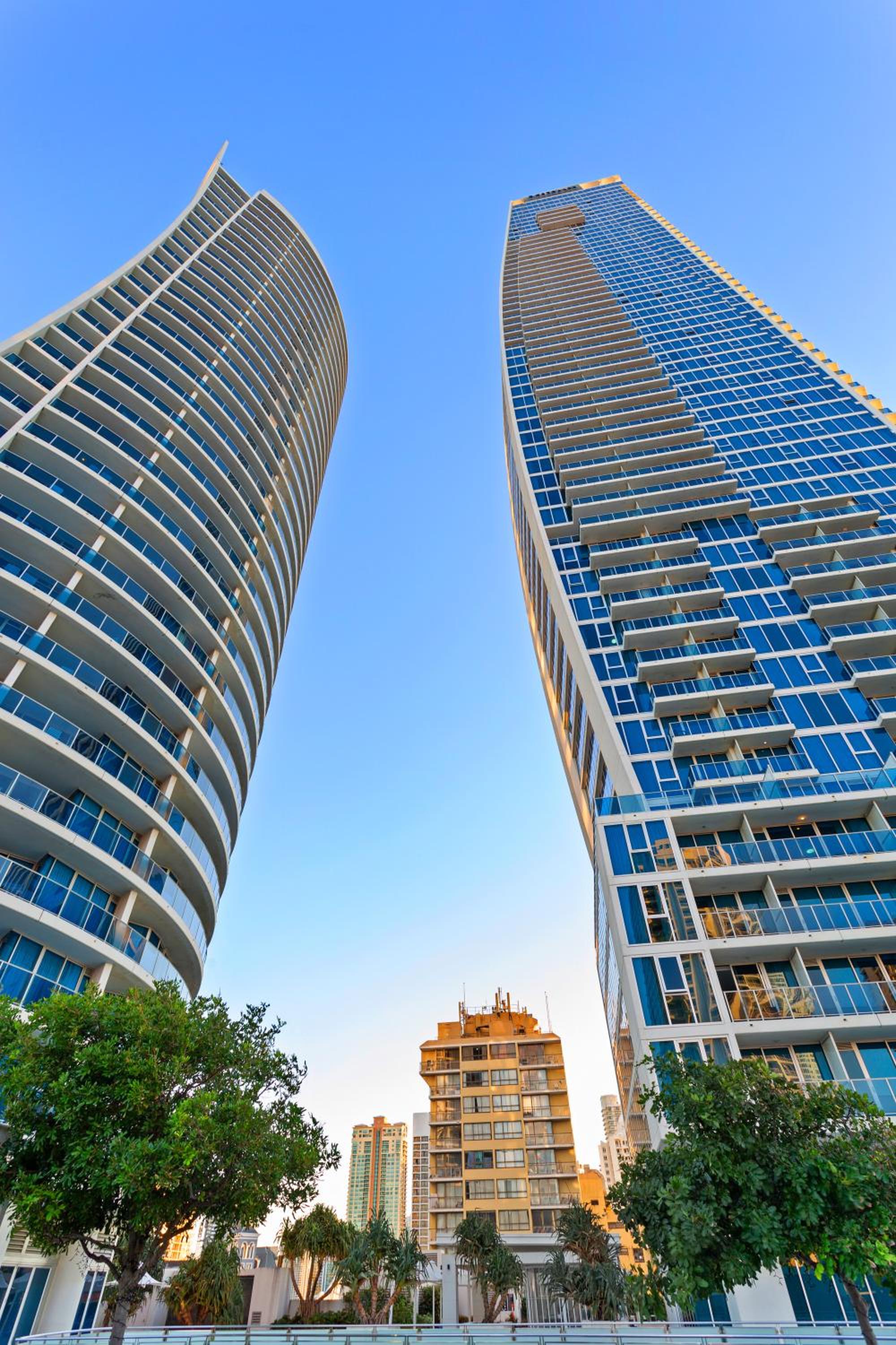 Holiday Holiday H-Residences Apartments