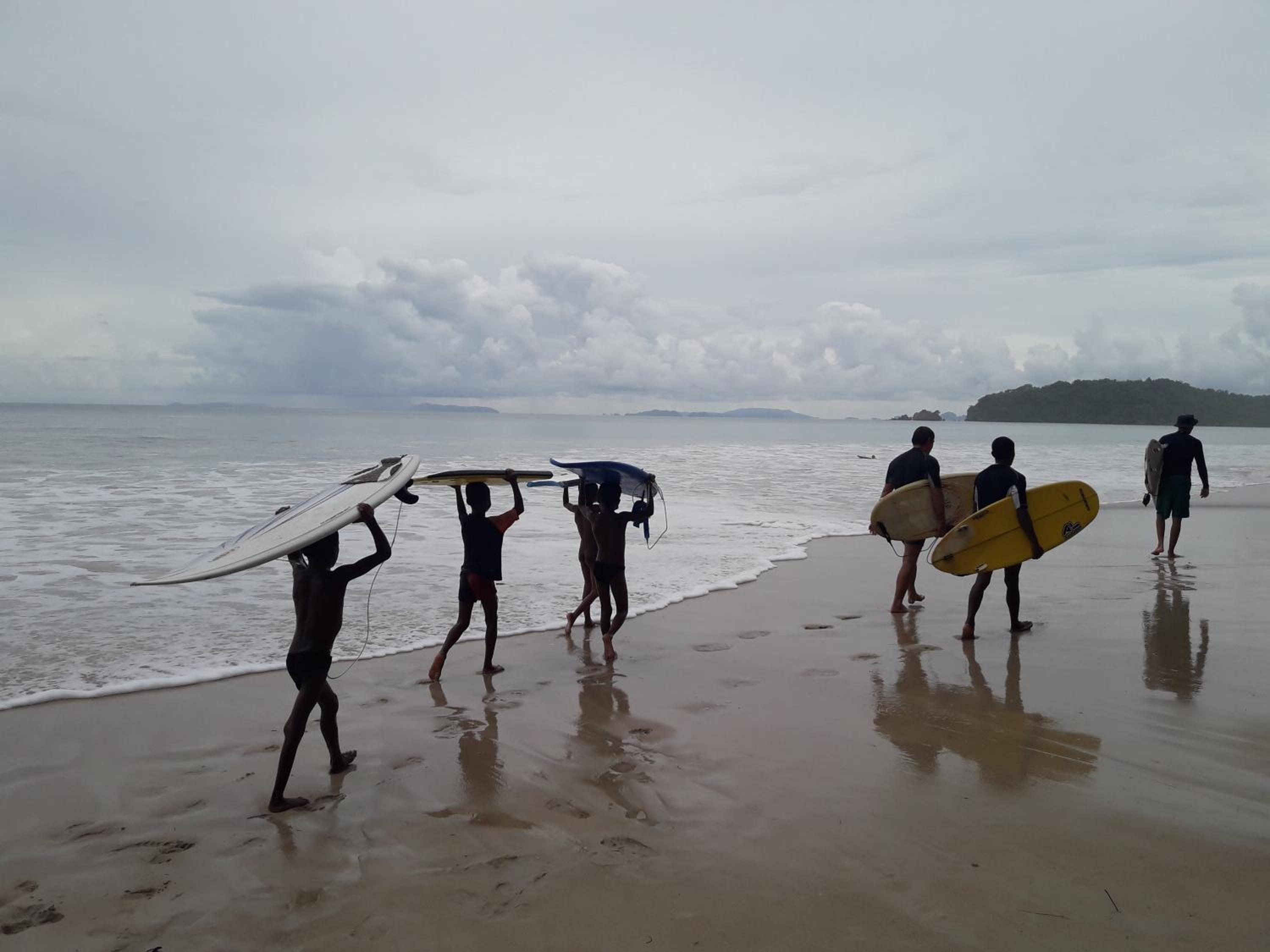 JJ Beach Resort & JJ Seafood