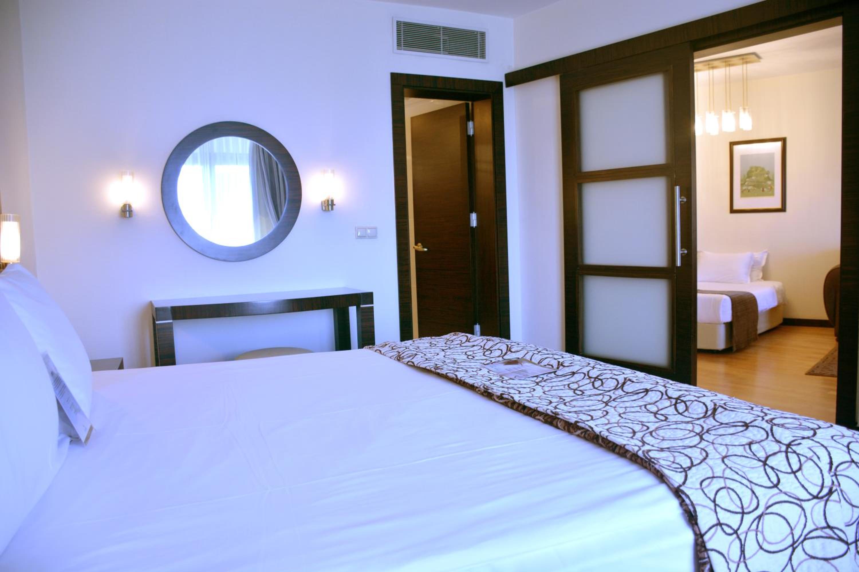 Surmeli Istanbul Otel - Image 30