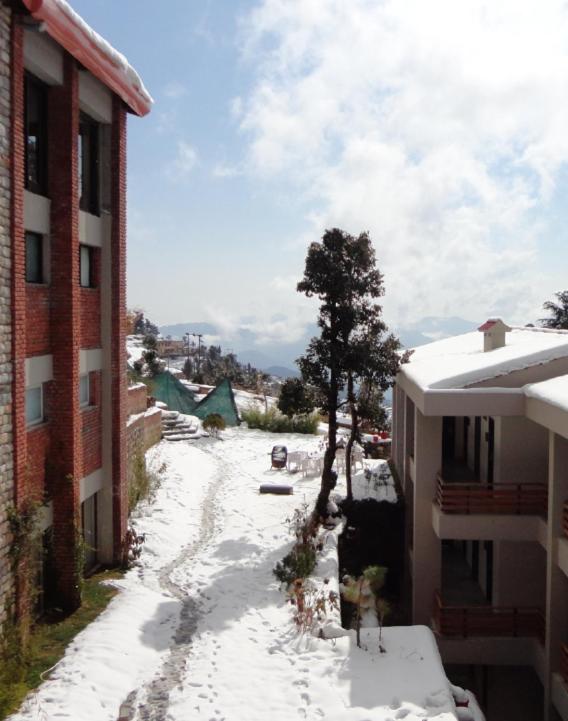 Club Mahindra Kanatal