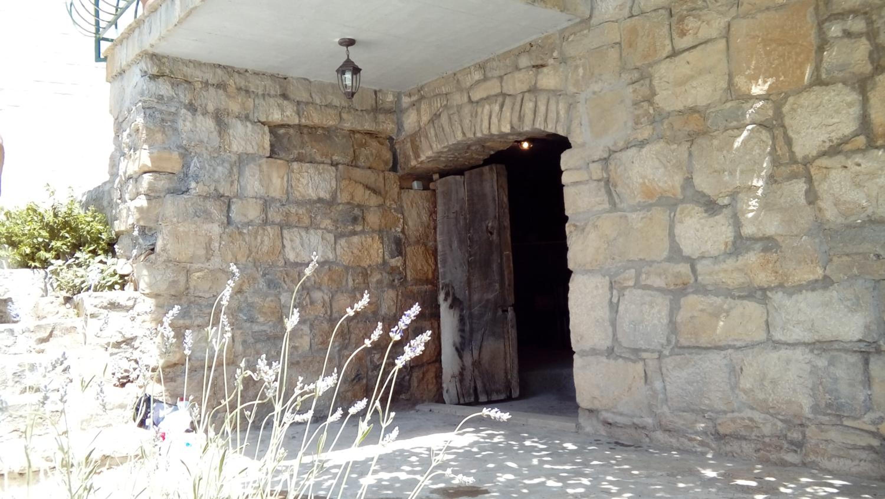 Photo 23