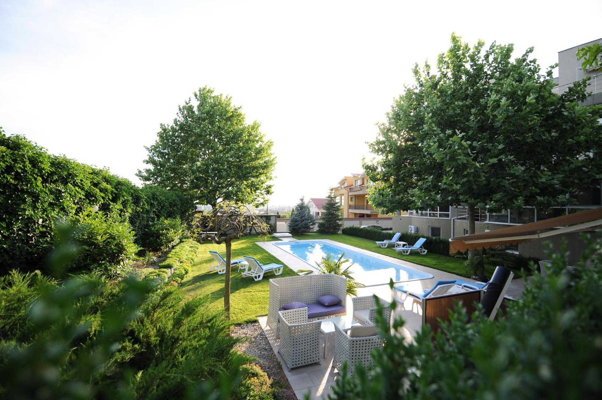 Bruxelles Guesthouse Craiova view 4