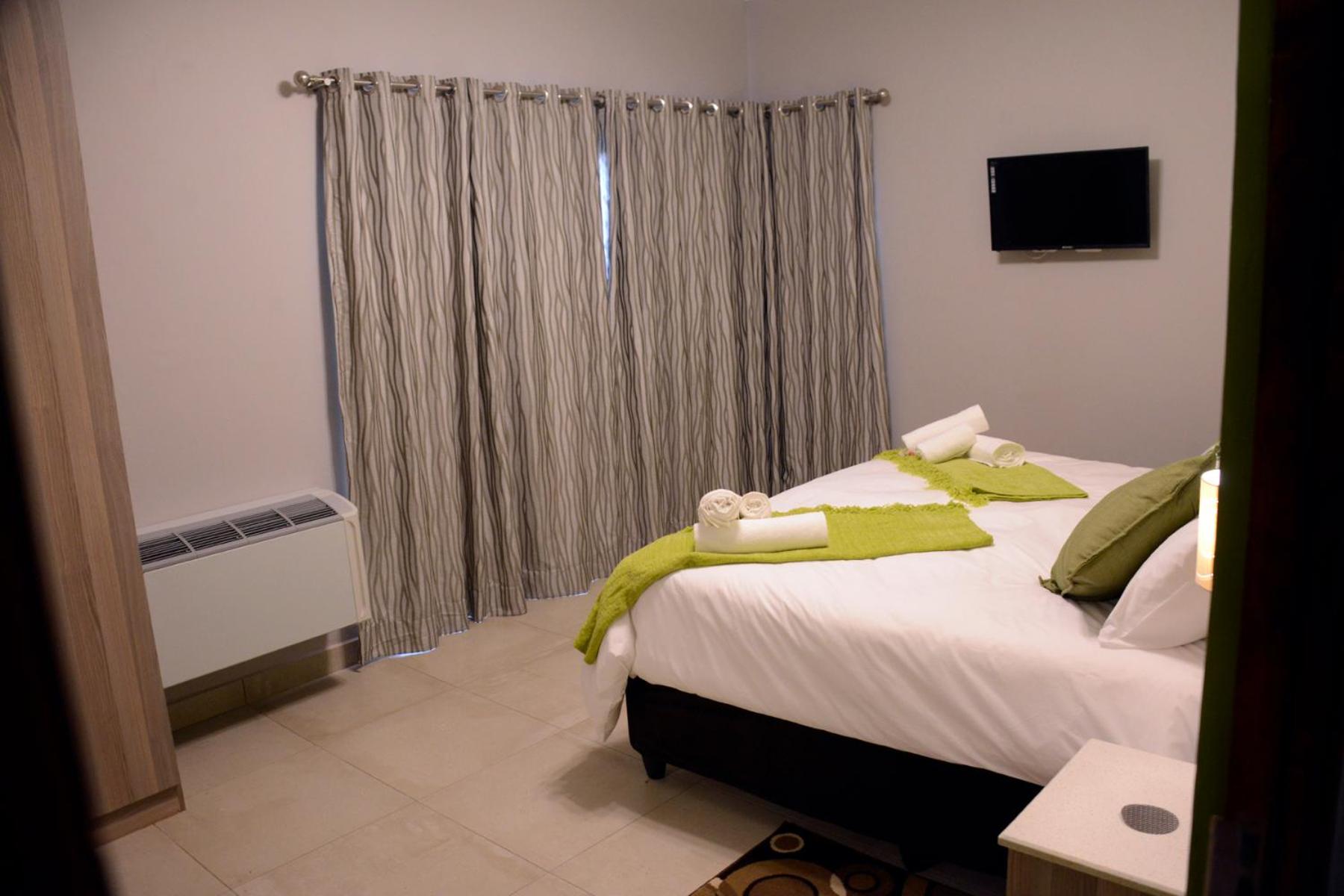 Green Side accommodation, photo 50