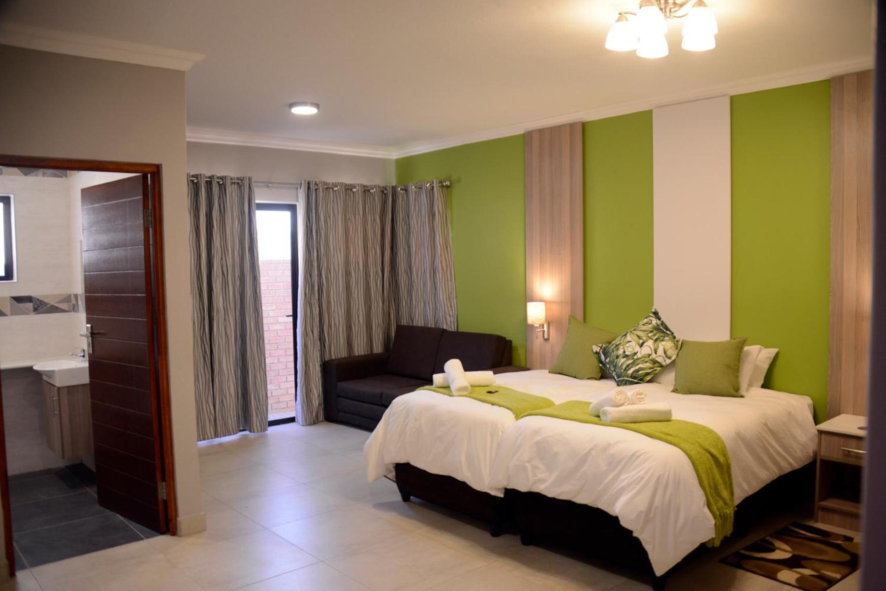 Green Side accommodation, photo 81