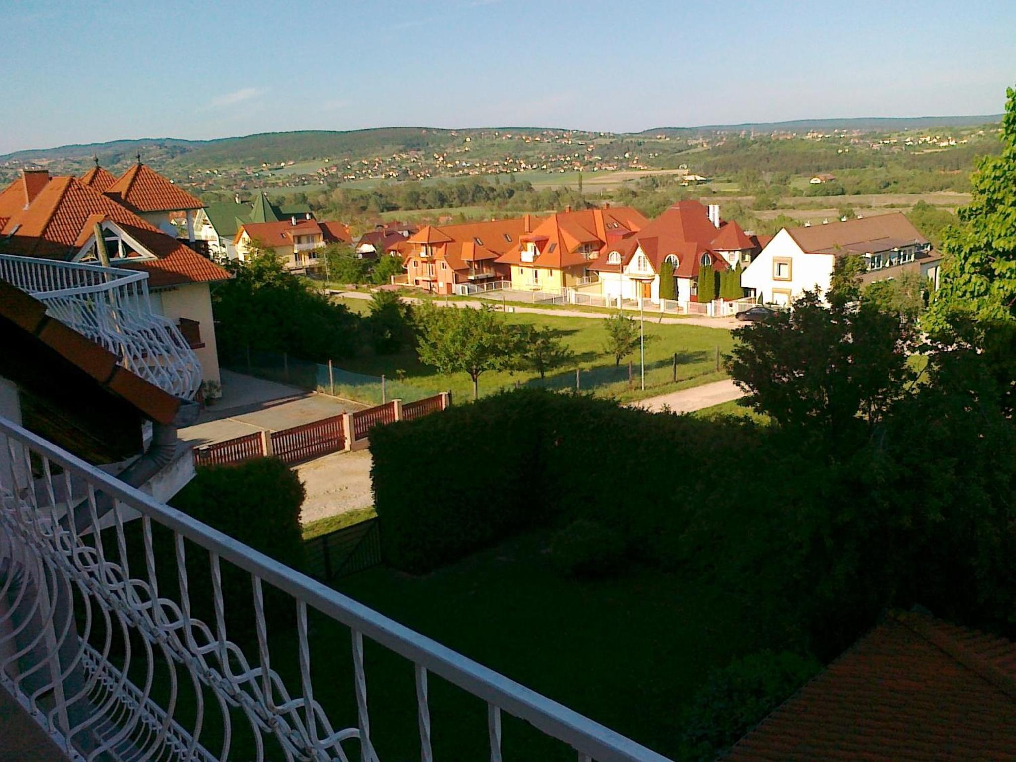 Photo 27