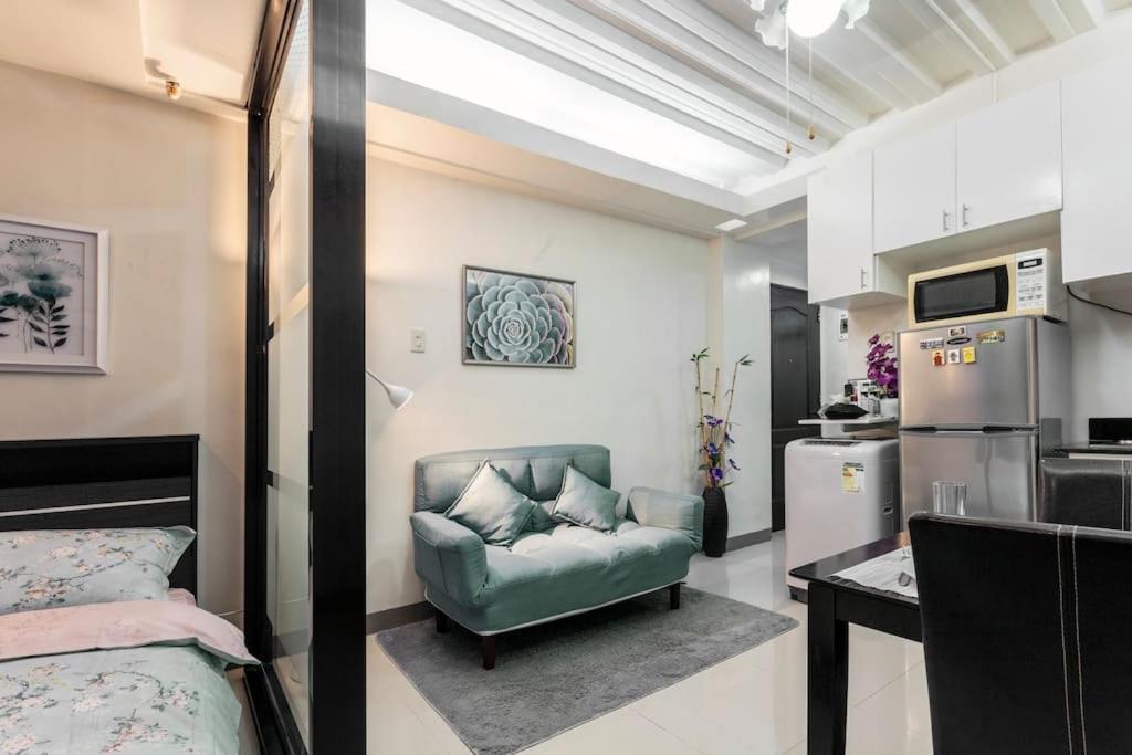 Jen's Paranaque City Apartment view 2
