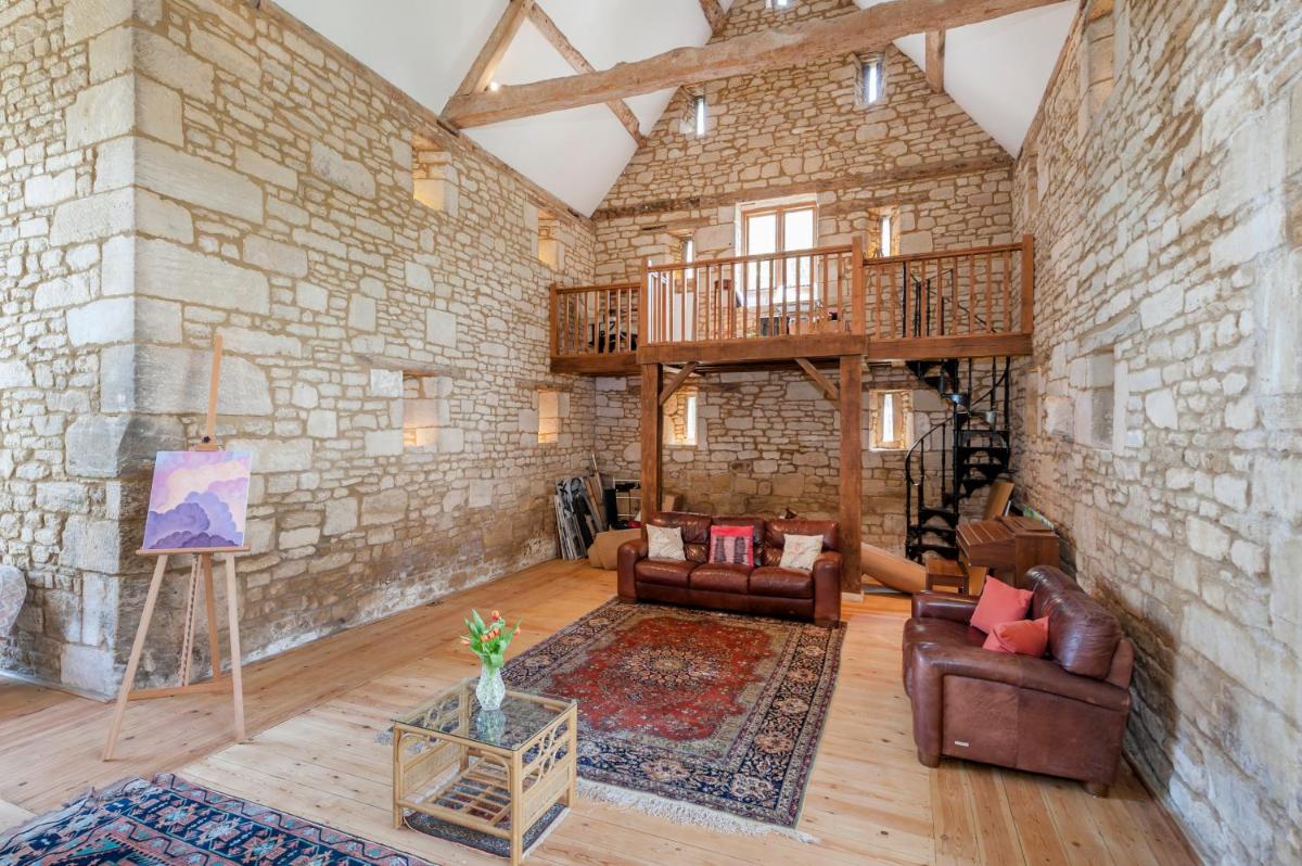Thistle Barn view 4