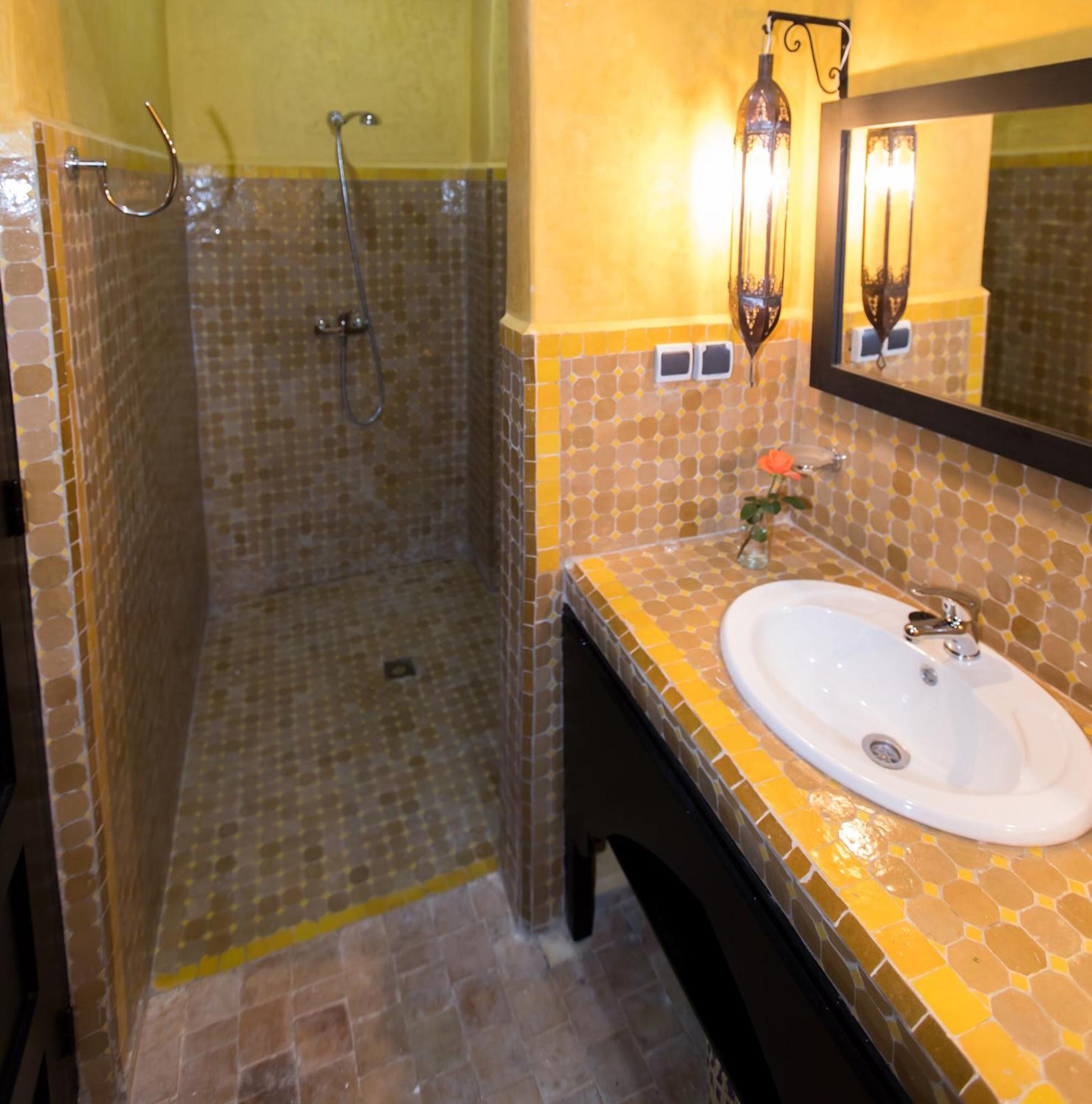 Riad Dar Awil