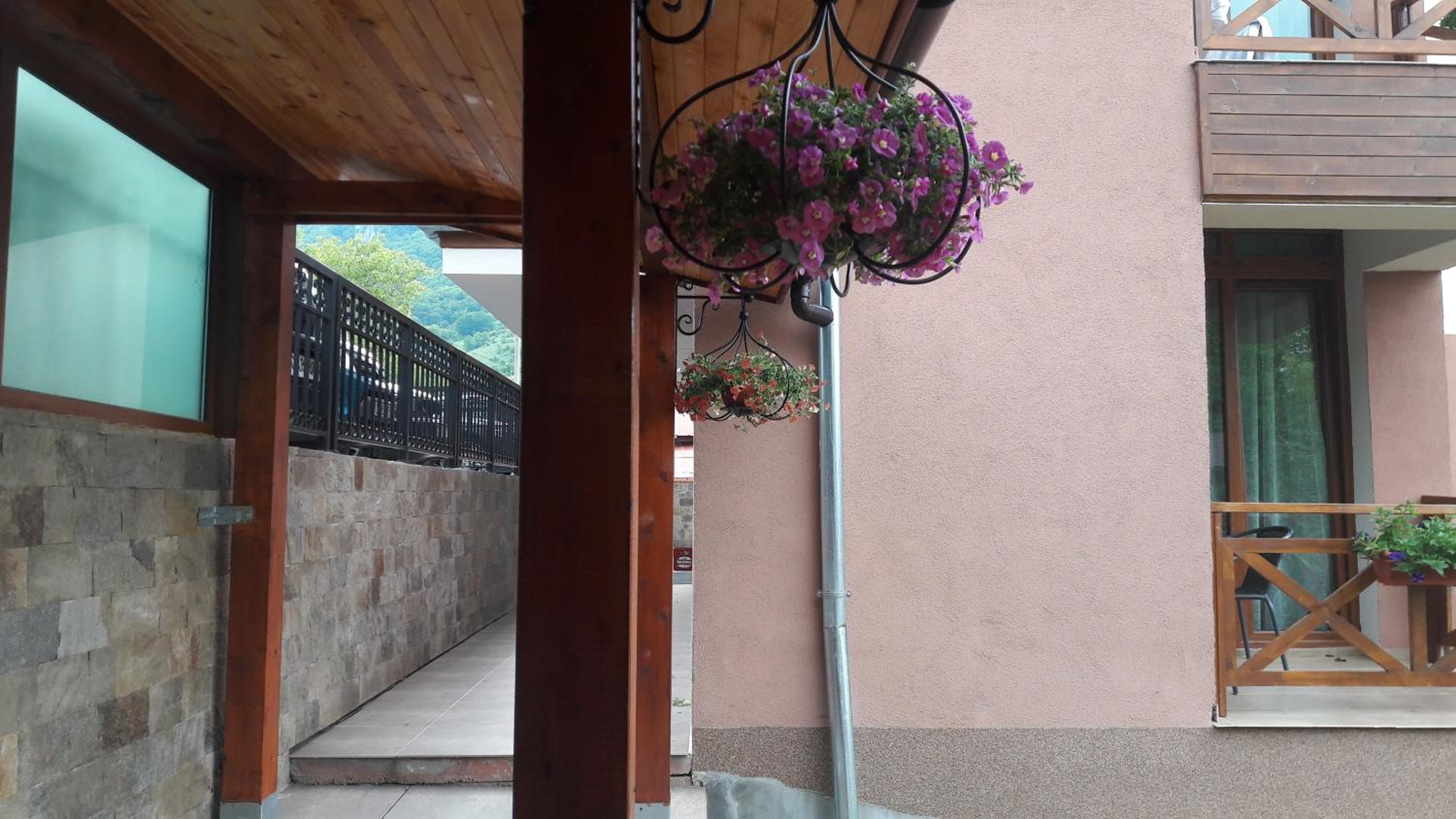 Lakata Guest House