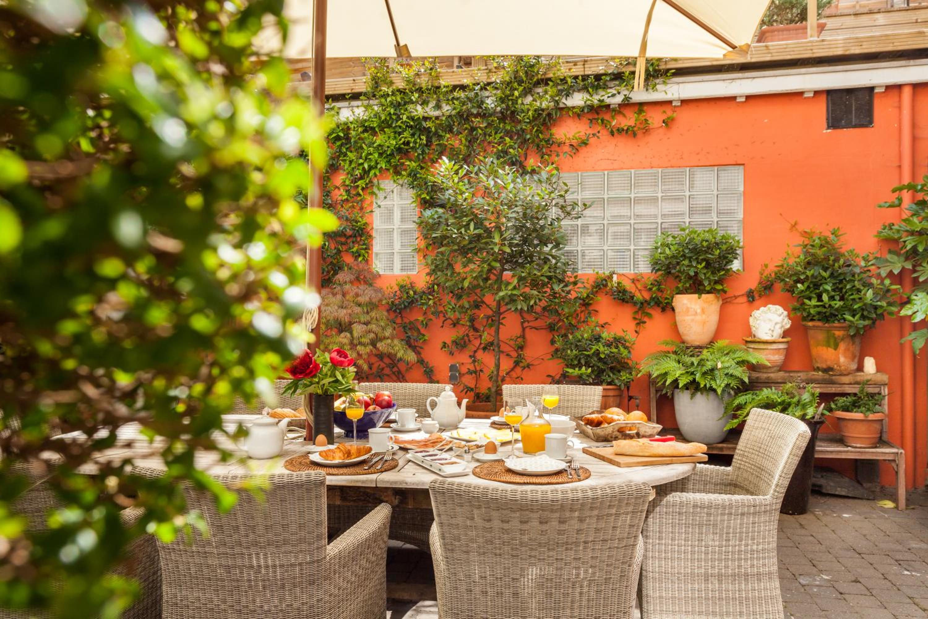 Guesthouse Maison de la Rose view 2