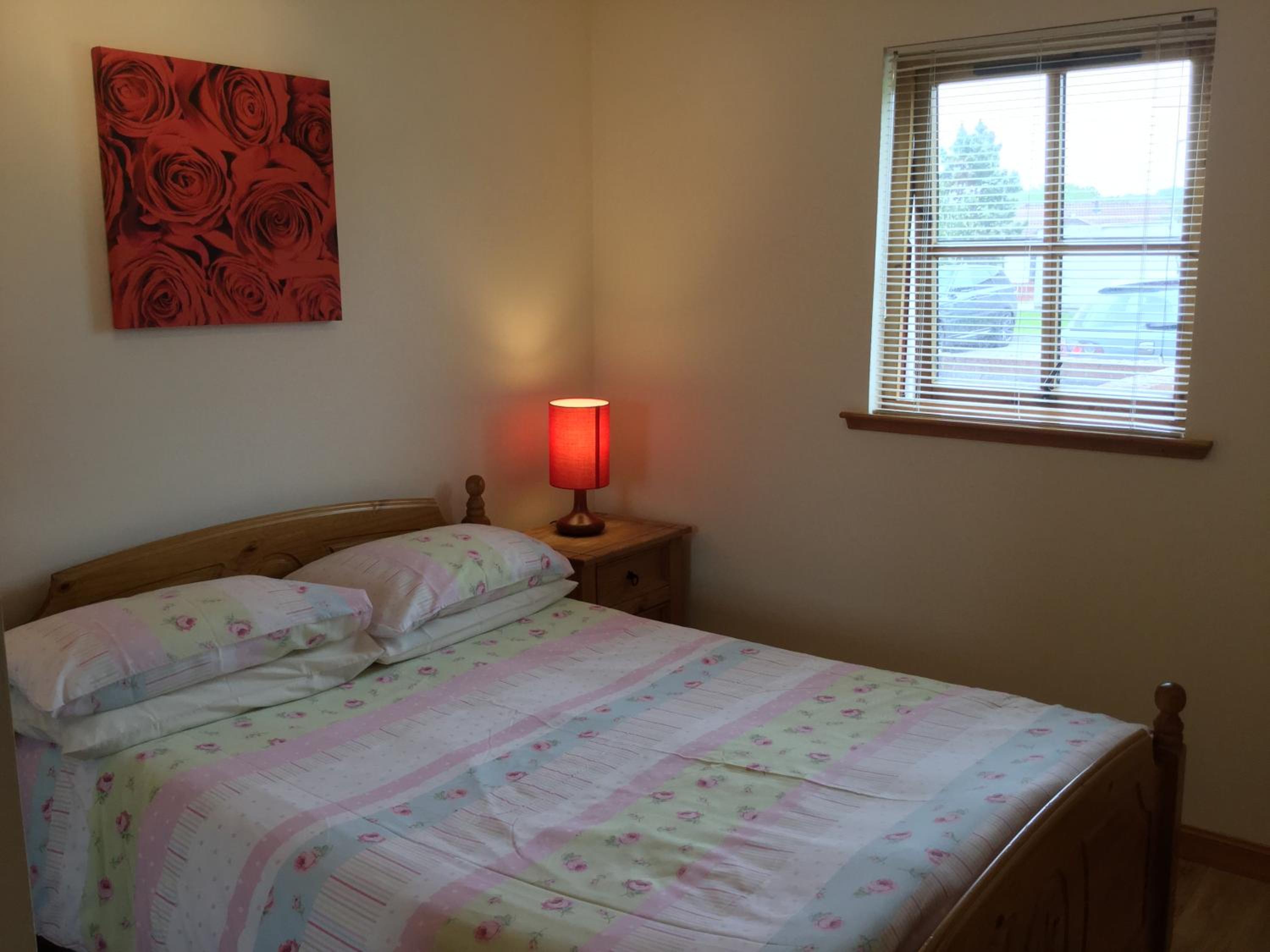 One-Bedroom Apartment - Wyvis Free Parking