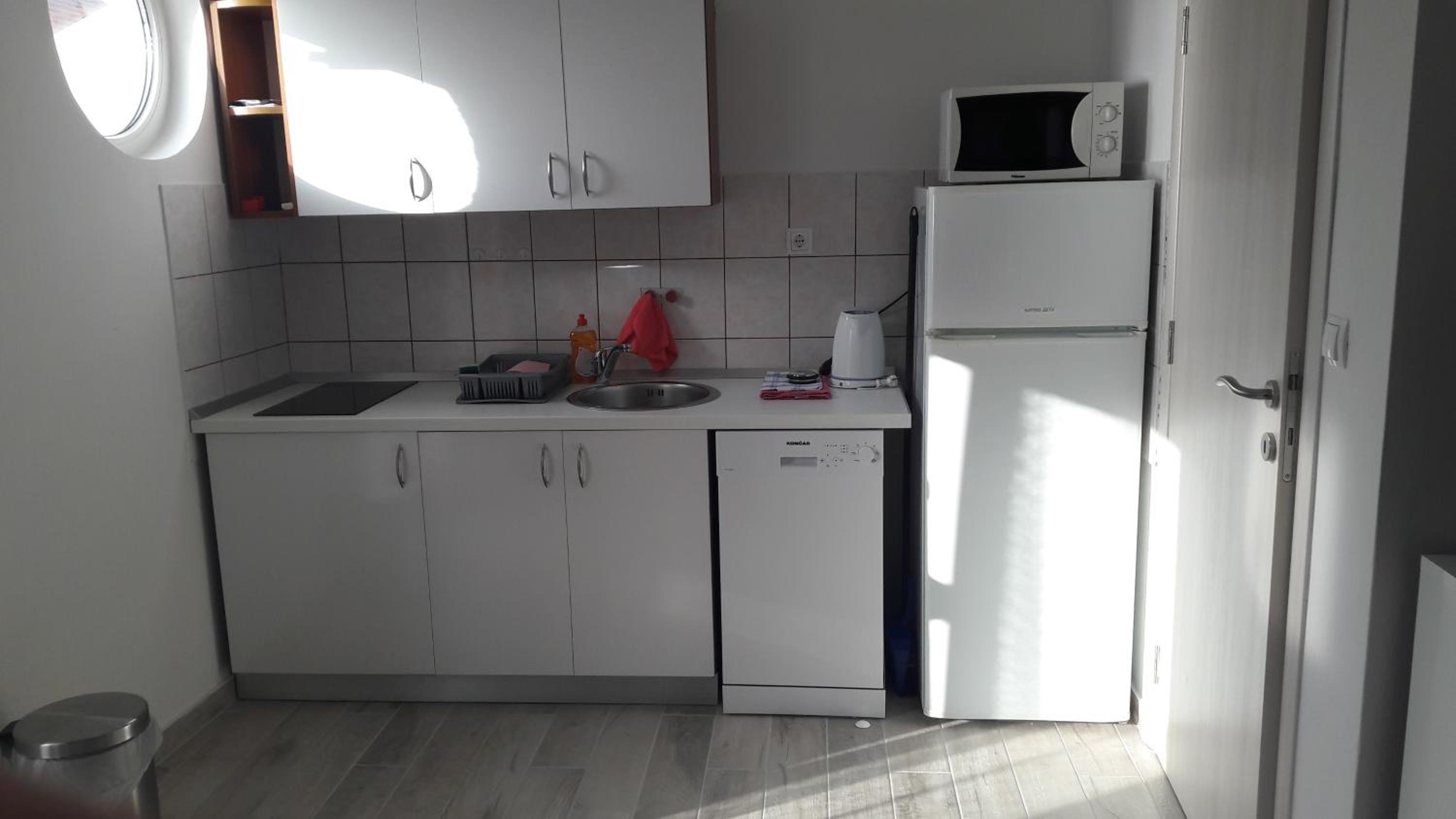 Photo 32