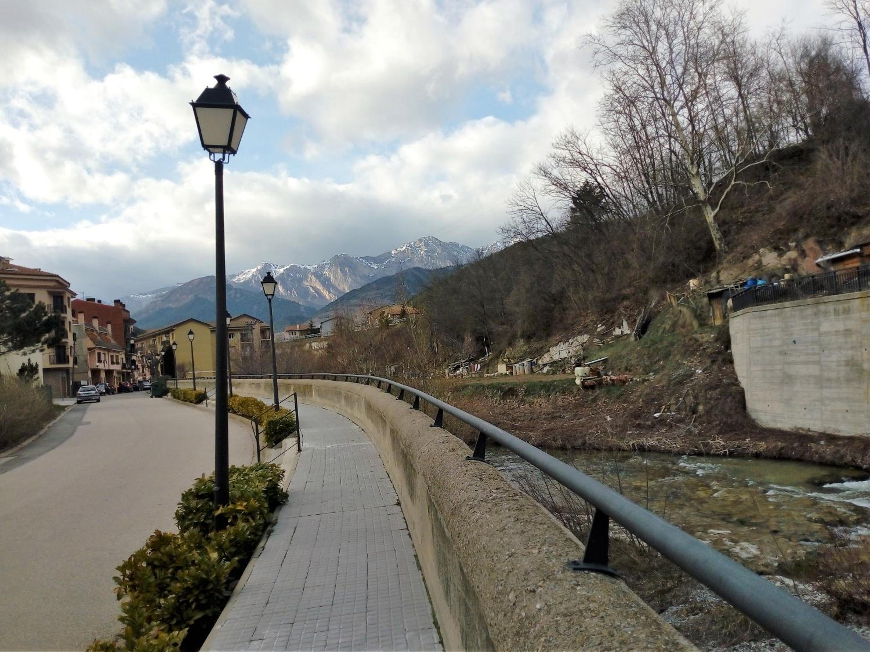 CAL PAU Guardiola de Berguedà view 3