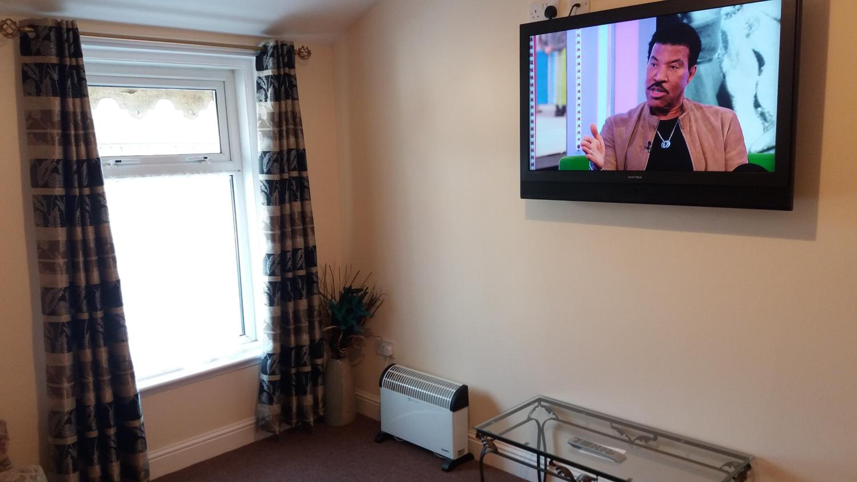 delamere holiday apartments