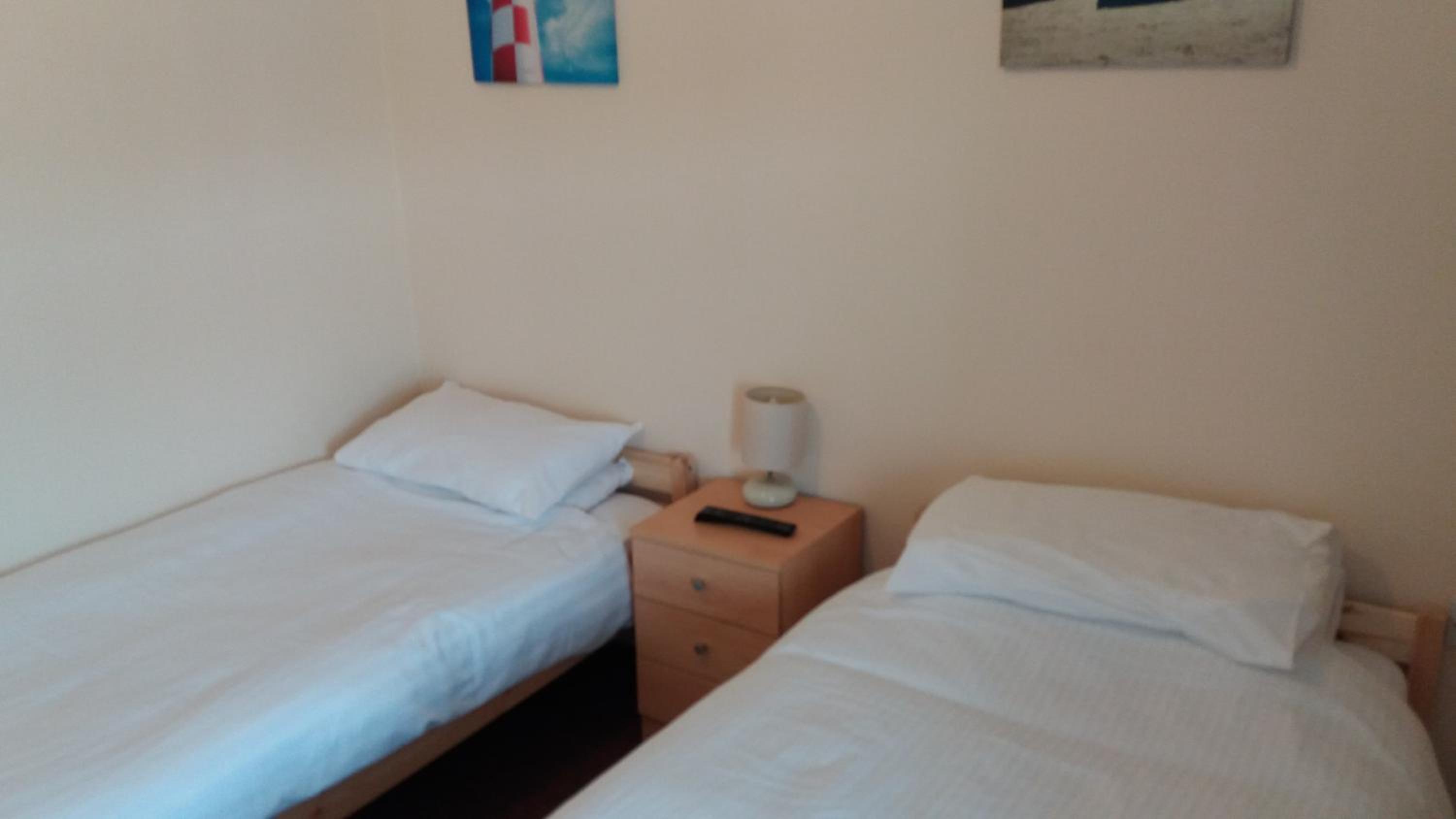 delamere holiday apartments