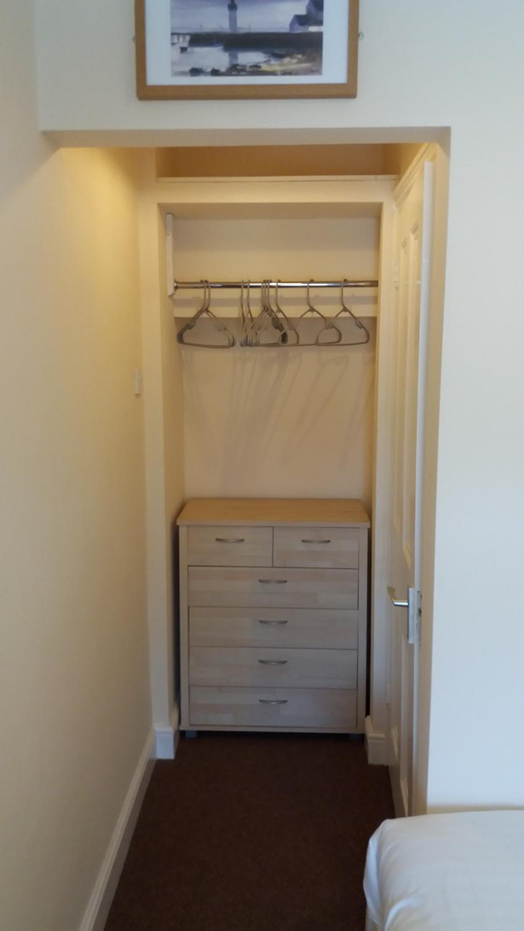 delamere holiday apartments