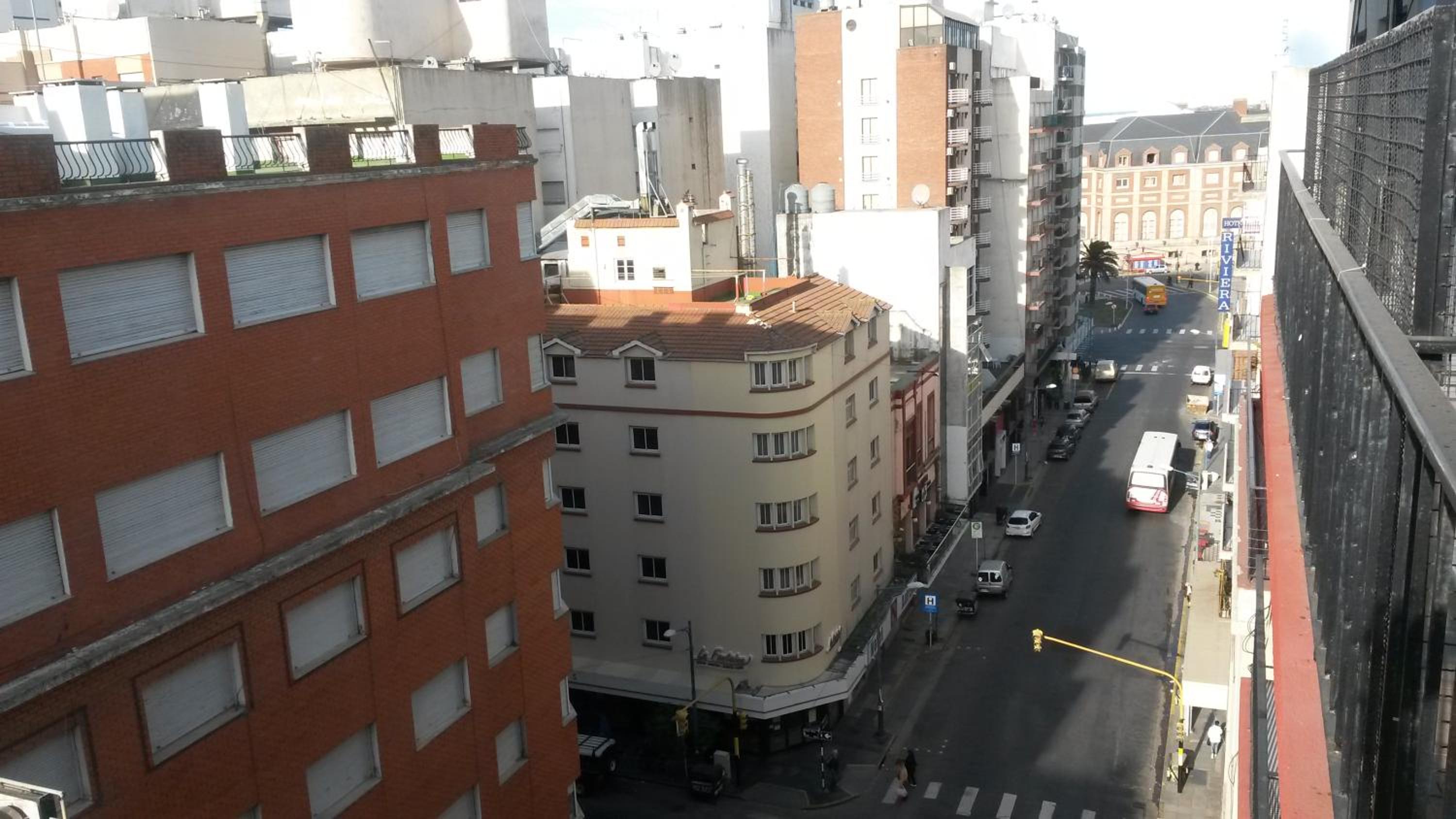 Ana Dpto- SE RESERVA CON SEÑA INMEDIATA- Pleno centro- Solo para residentes en Argentina