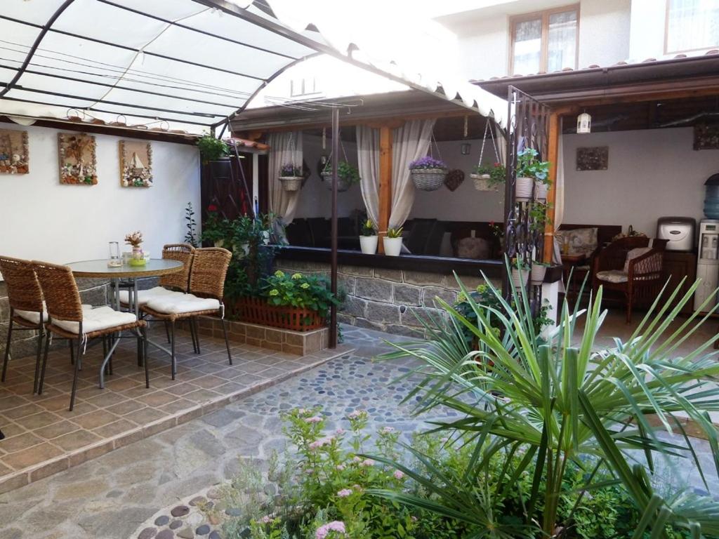 Guest House Plavas