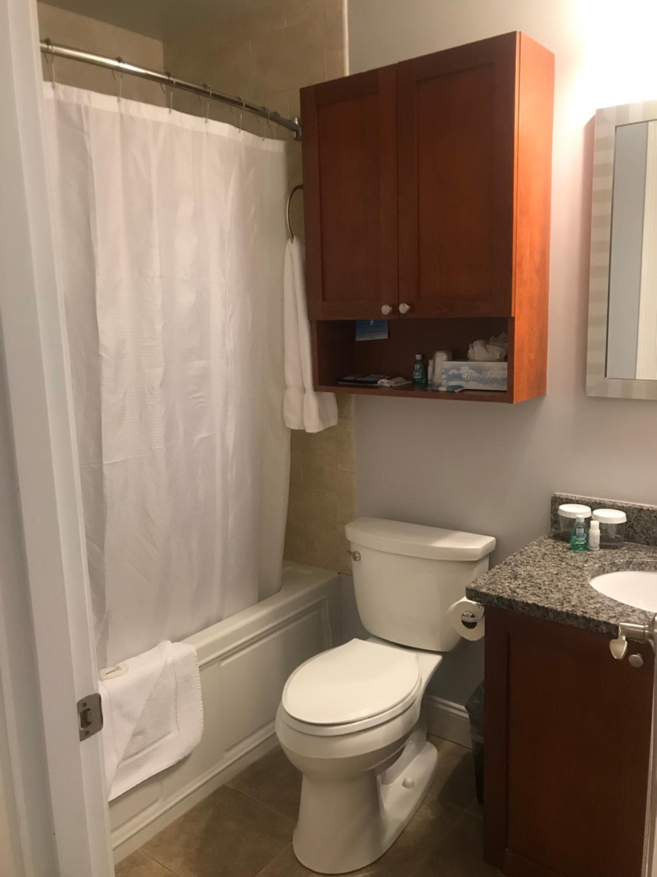 Crescent Suites Hotel - Property Image 21