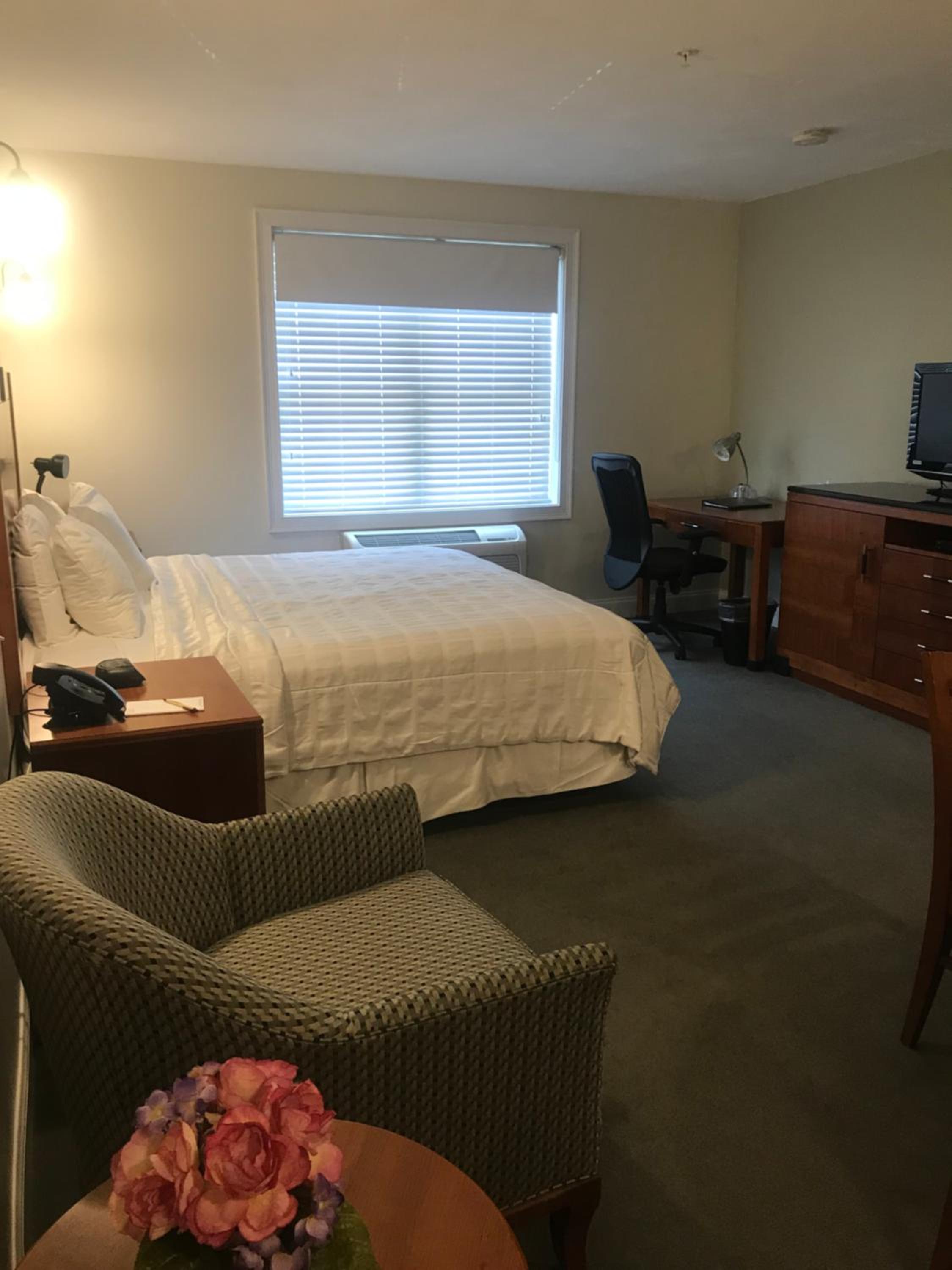 Crescent Suites Hotel - Property Image 24