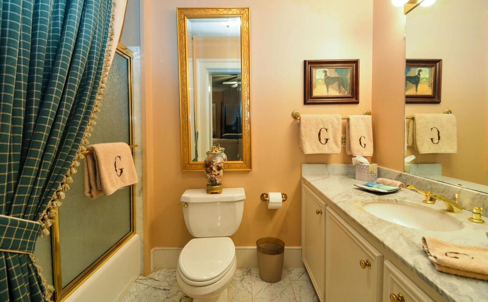 Choctaw Hall Bed & Breakfast
