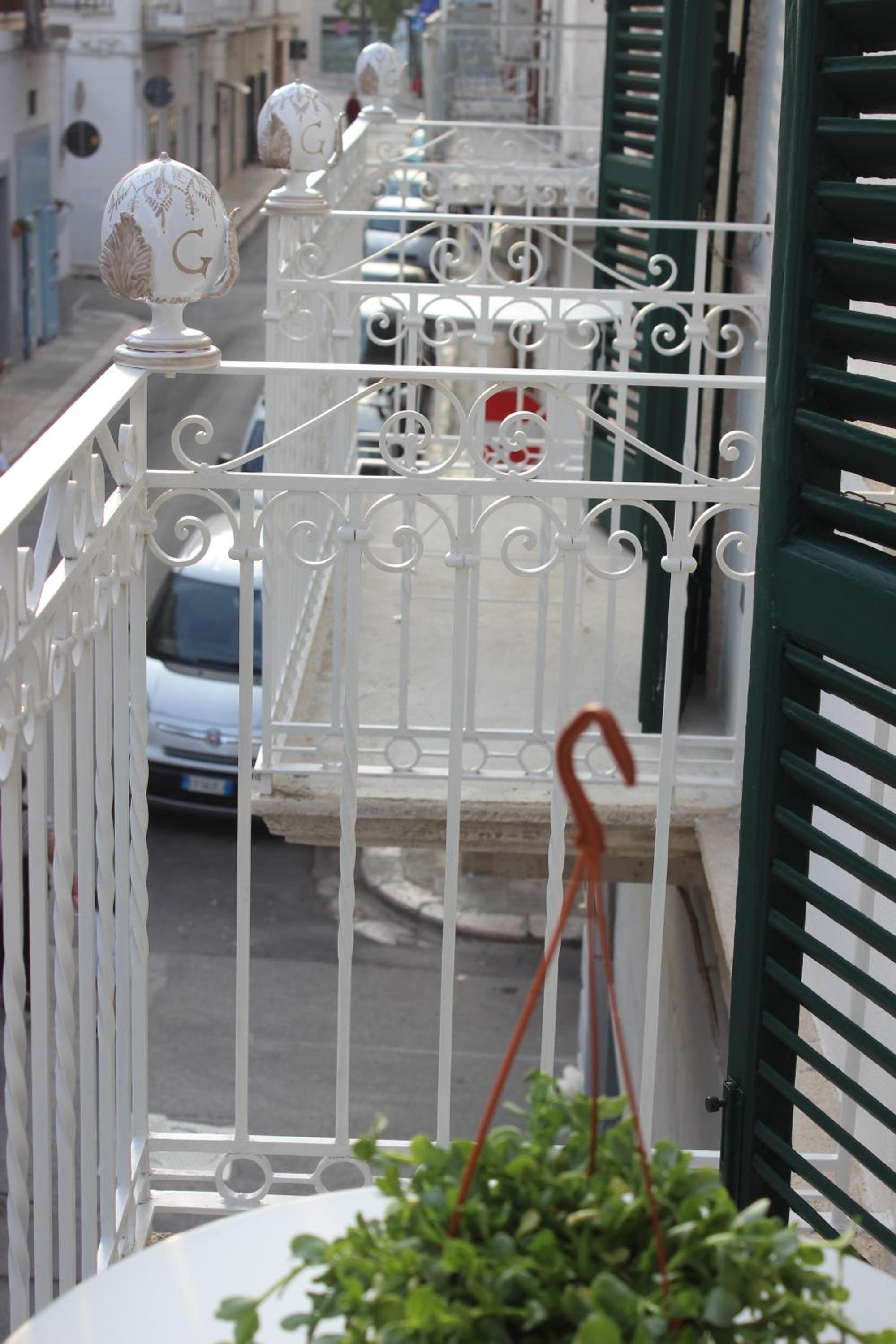 Photo 32