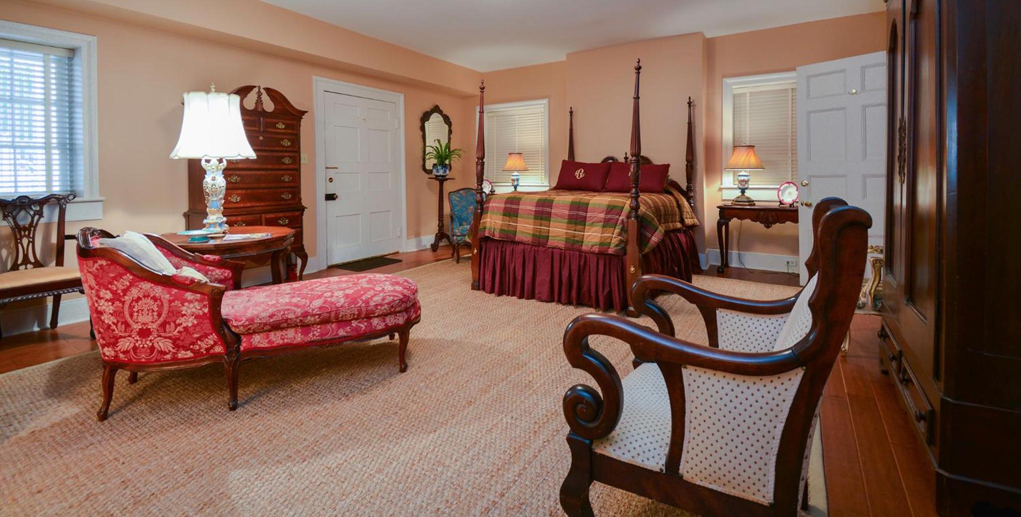 Natchez Vacations - Choctaw Hall Bed  Breakfast - Property Image 4
