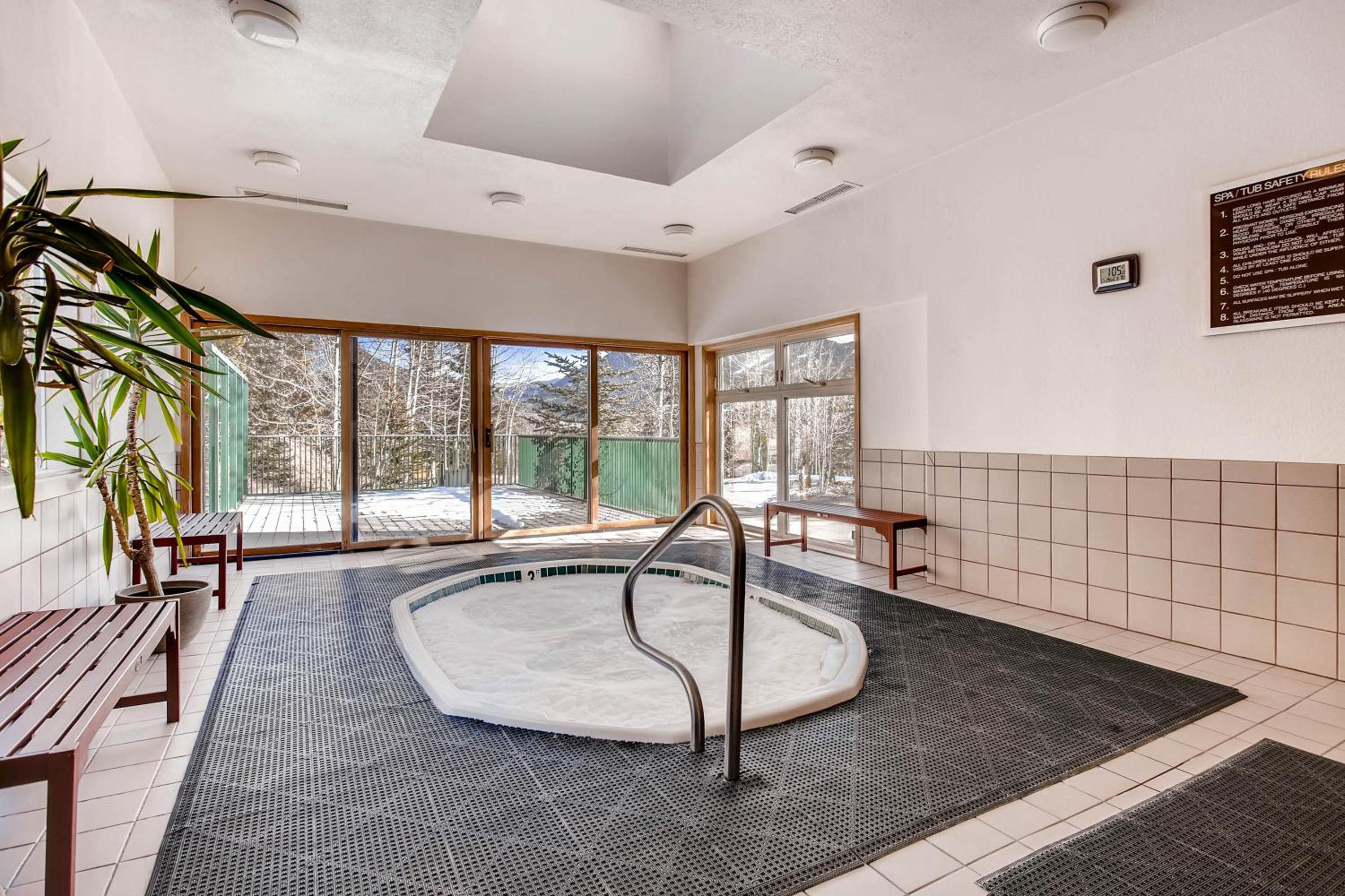 Summit County Vacations - Aspen Ridge Condominiums by Keystone Resort - Property Image 3