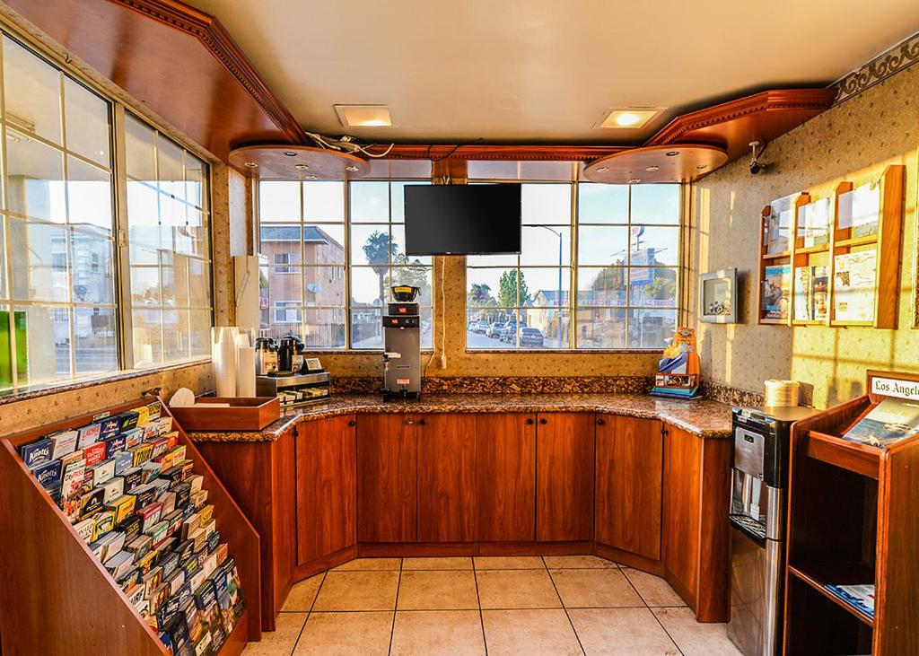 Aqua Venture Inn - Property Image 19