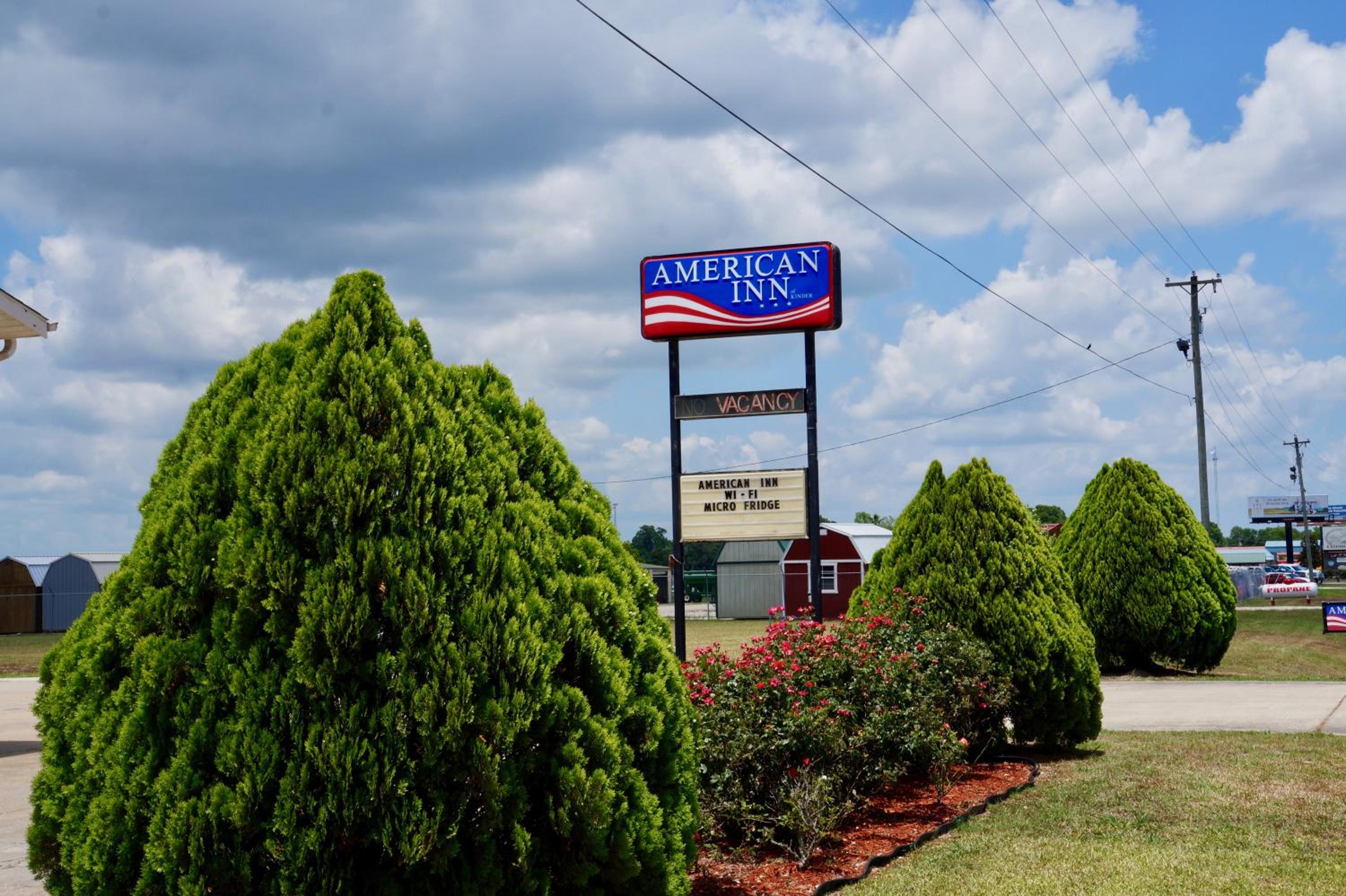 Kinder Vacations - American Inn of Kinder - Property Image 1