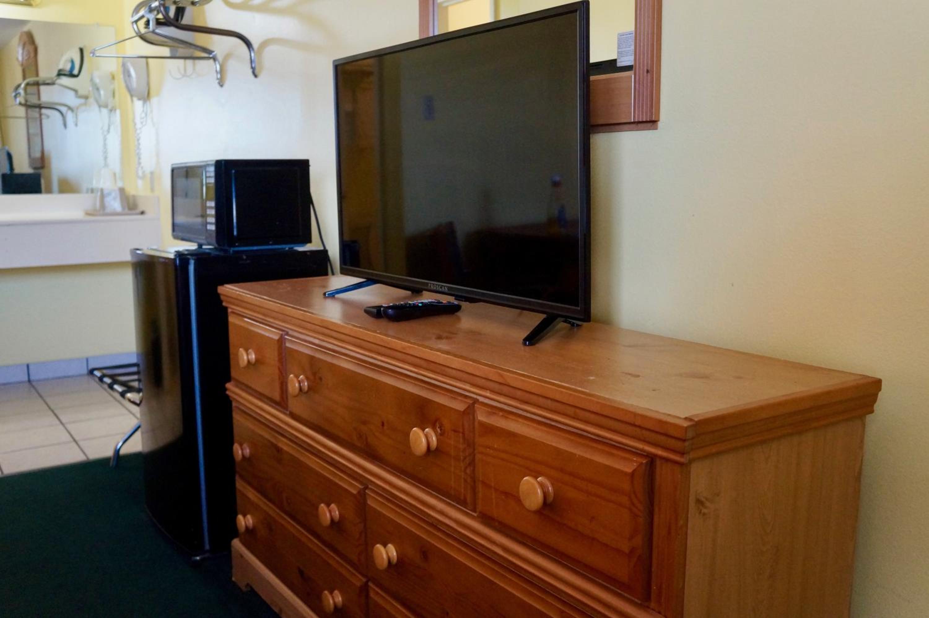 Kinder Vacations - American Inn of Kinder - Property Image 5