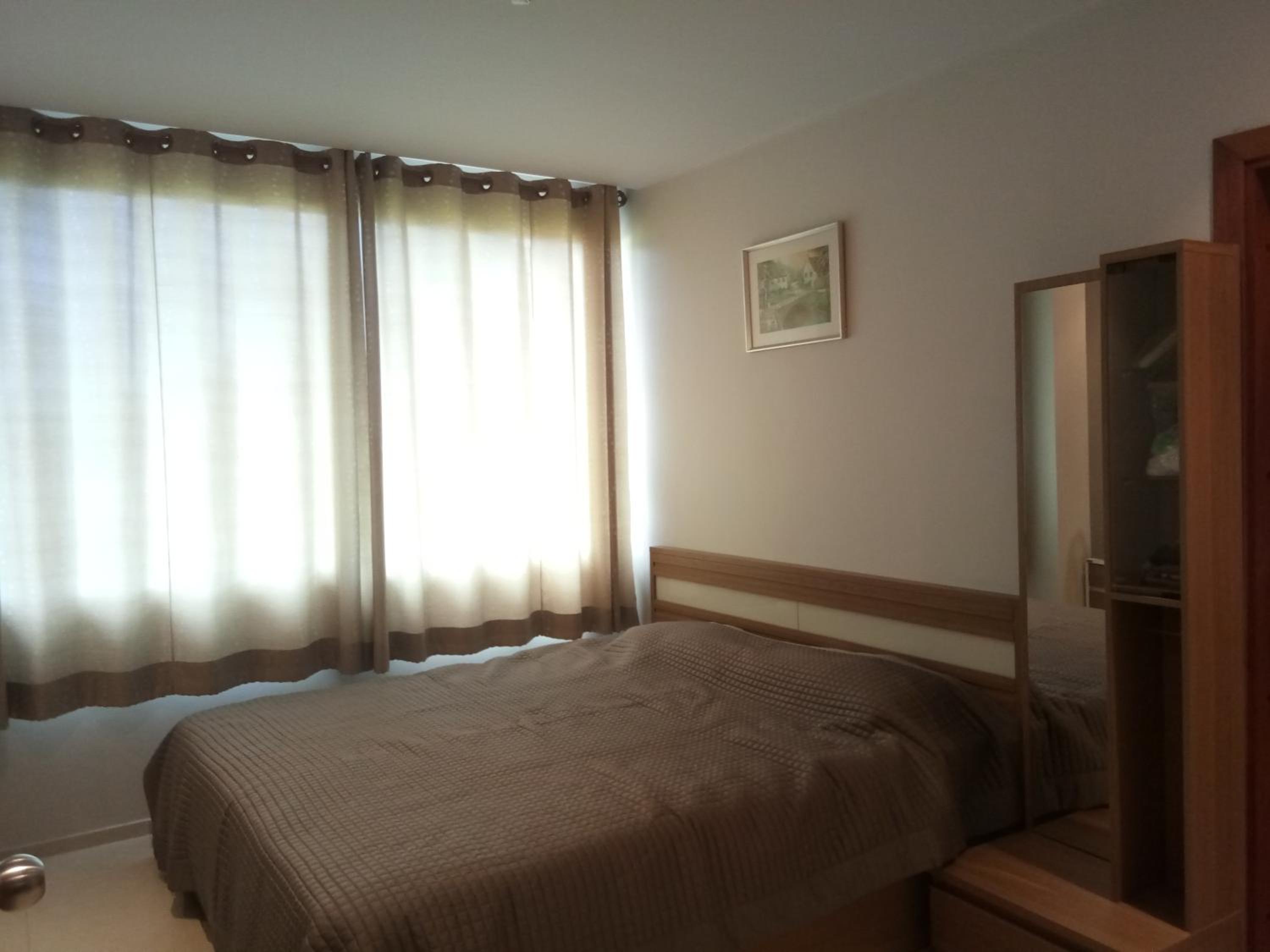 Seaview Condominium B15 view 4