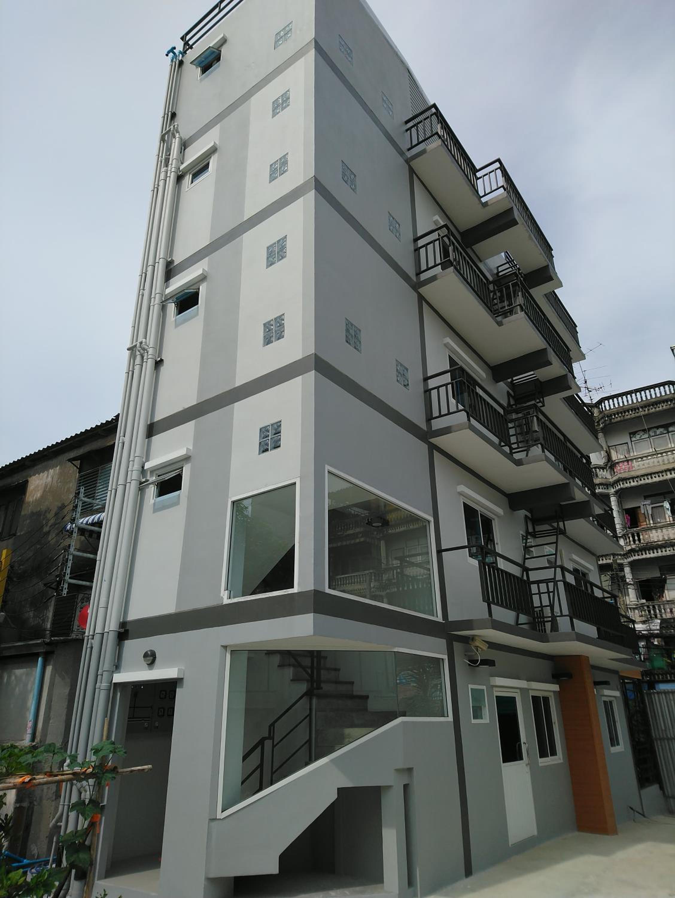 808 Bangkok