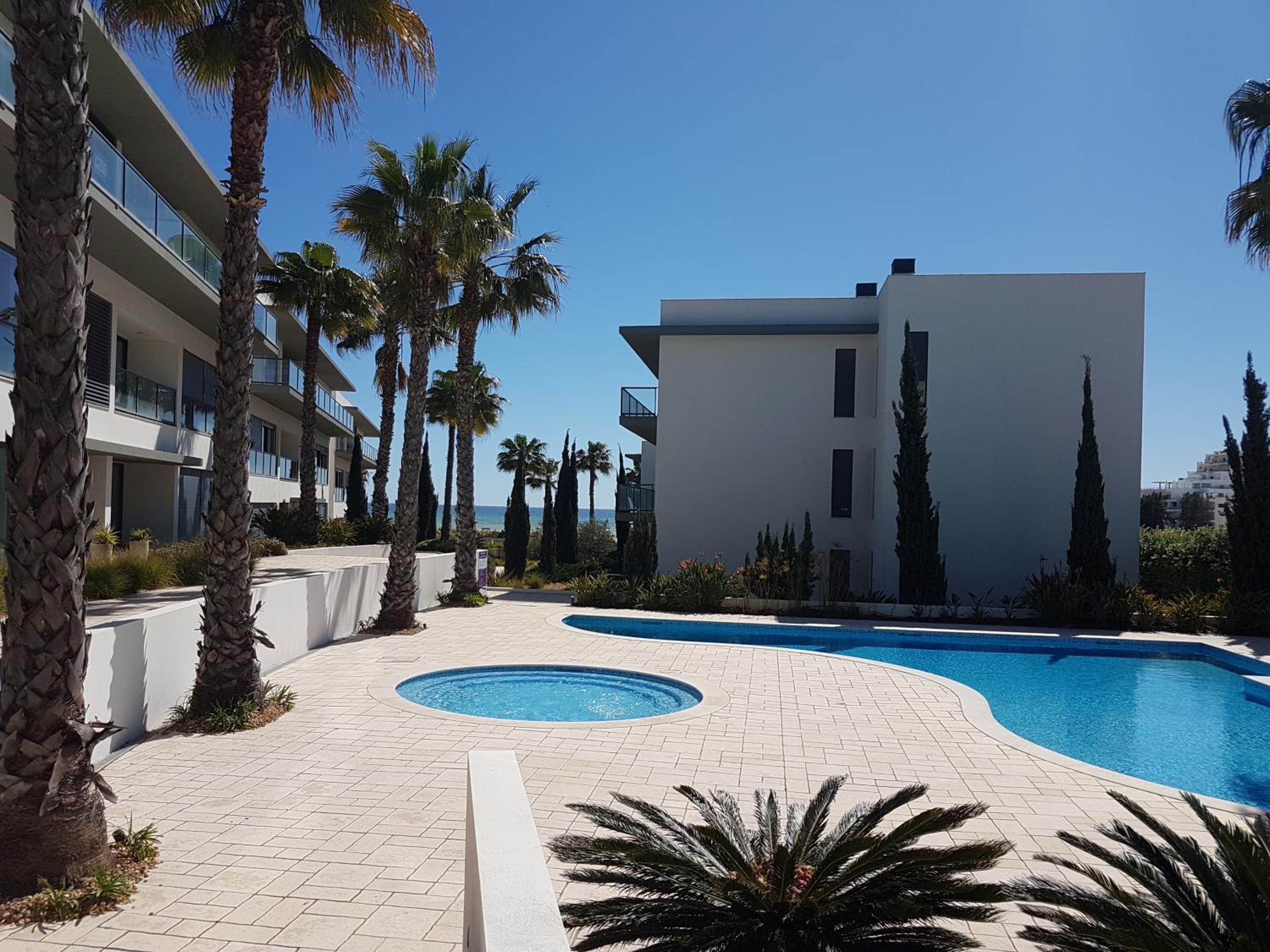Cavalo Prеto Holiday apartment 200m to the beach view 4