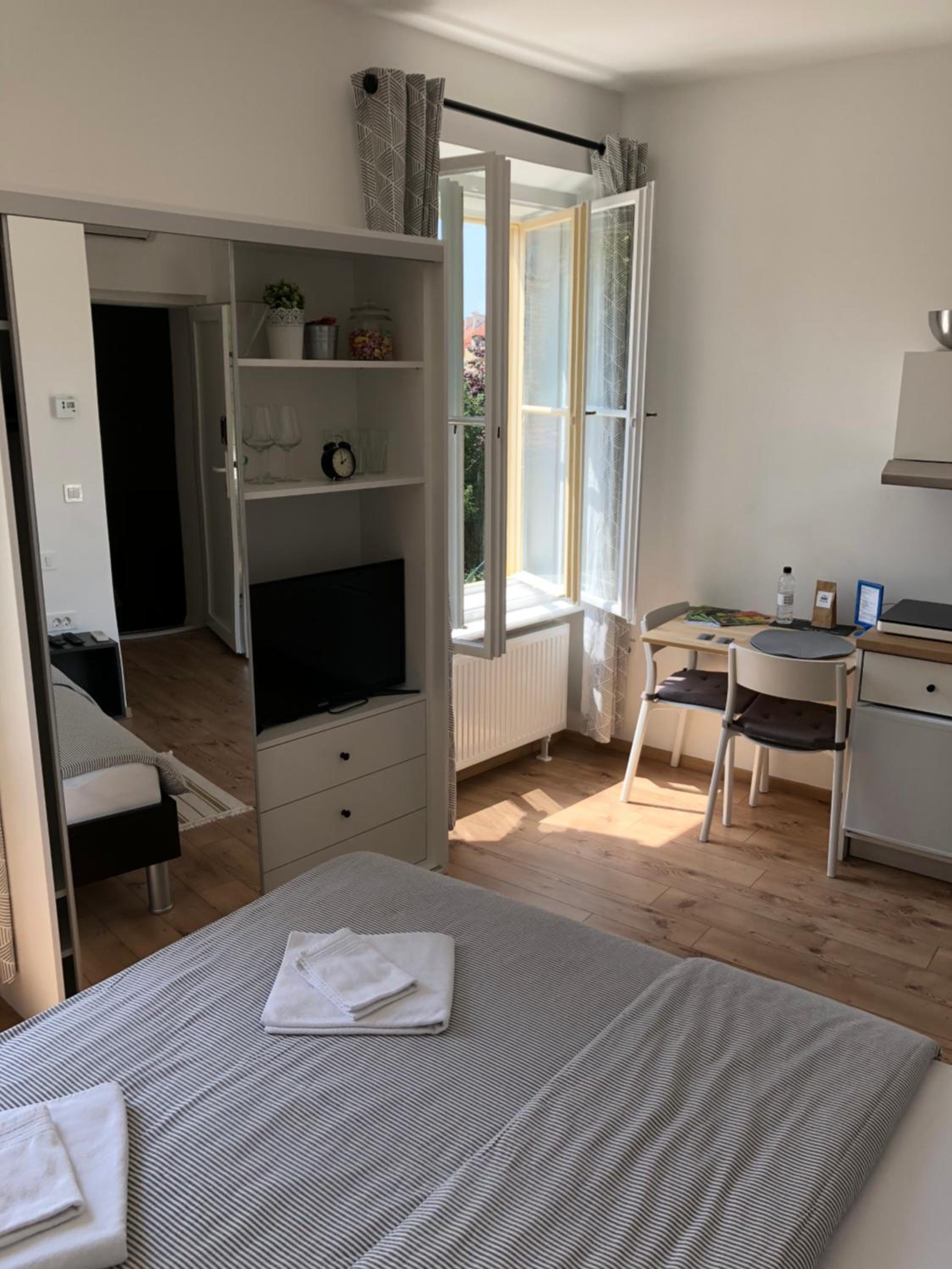hotel room