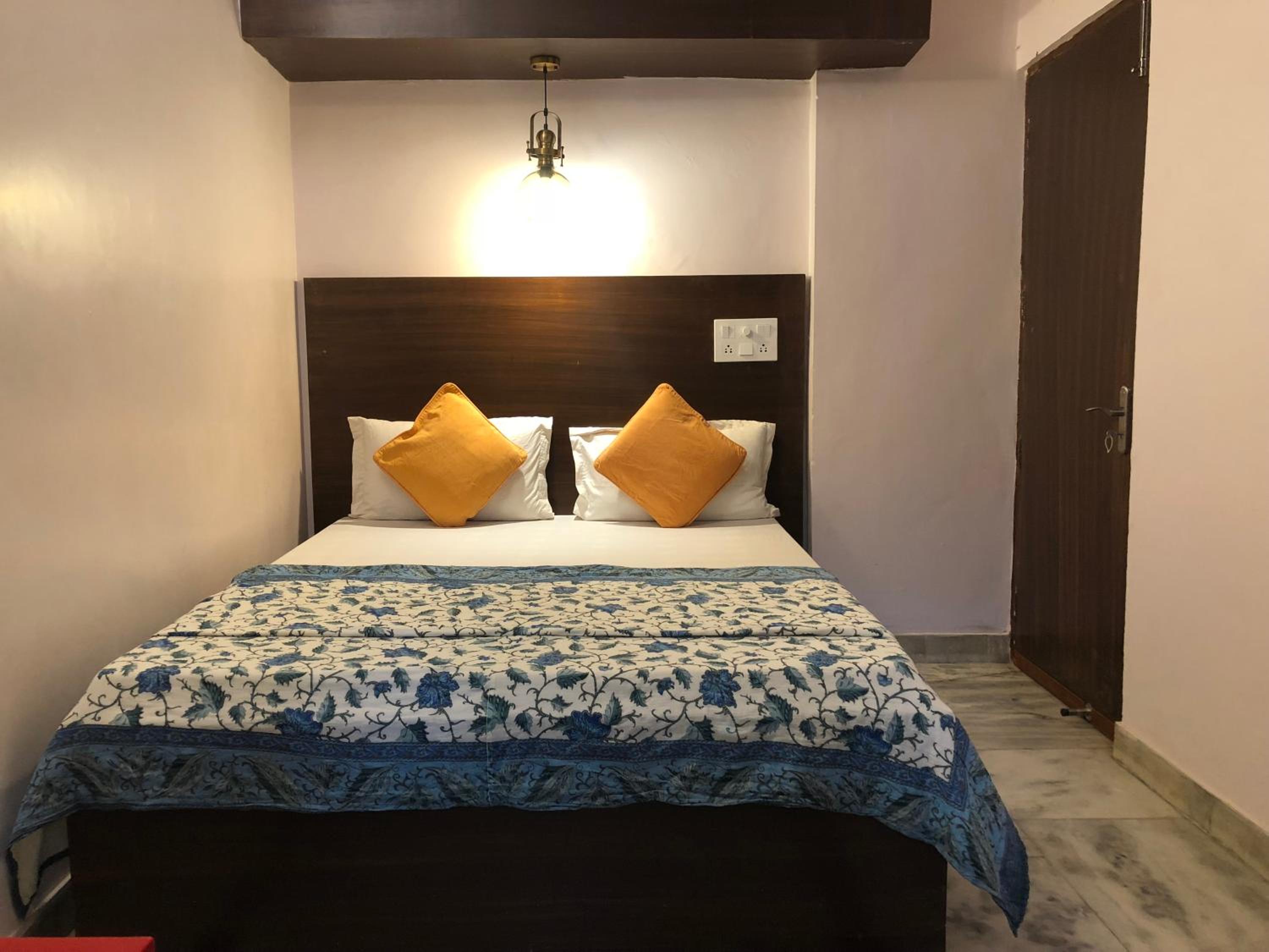 Sailors Home - C6, Vasant Kunj
